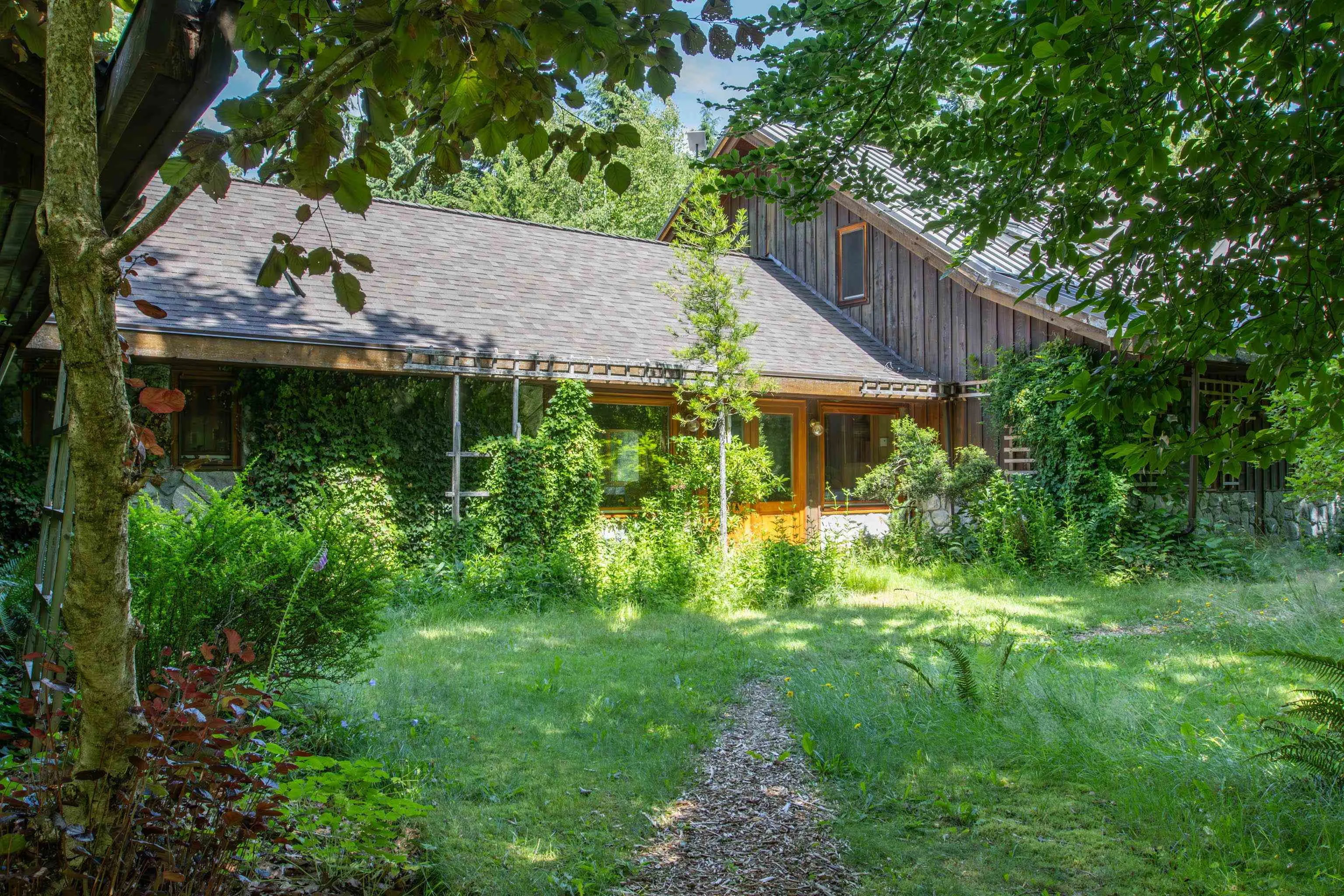 5071 Paradise Valley Road