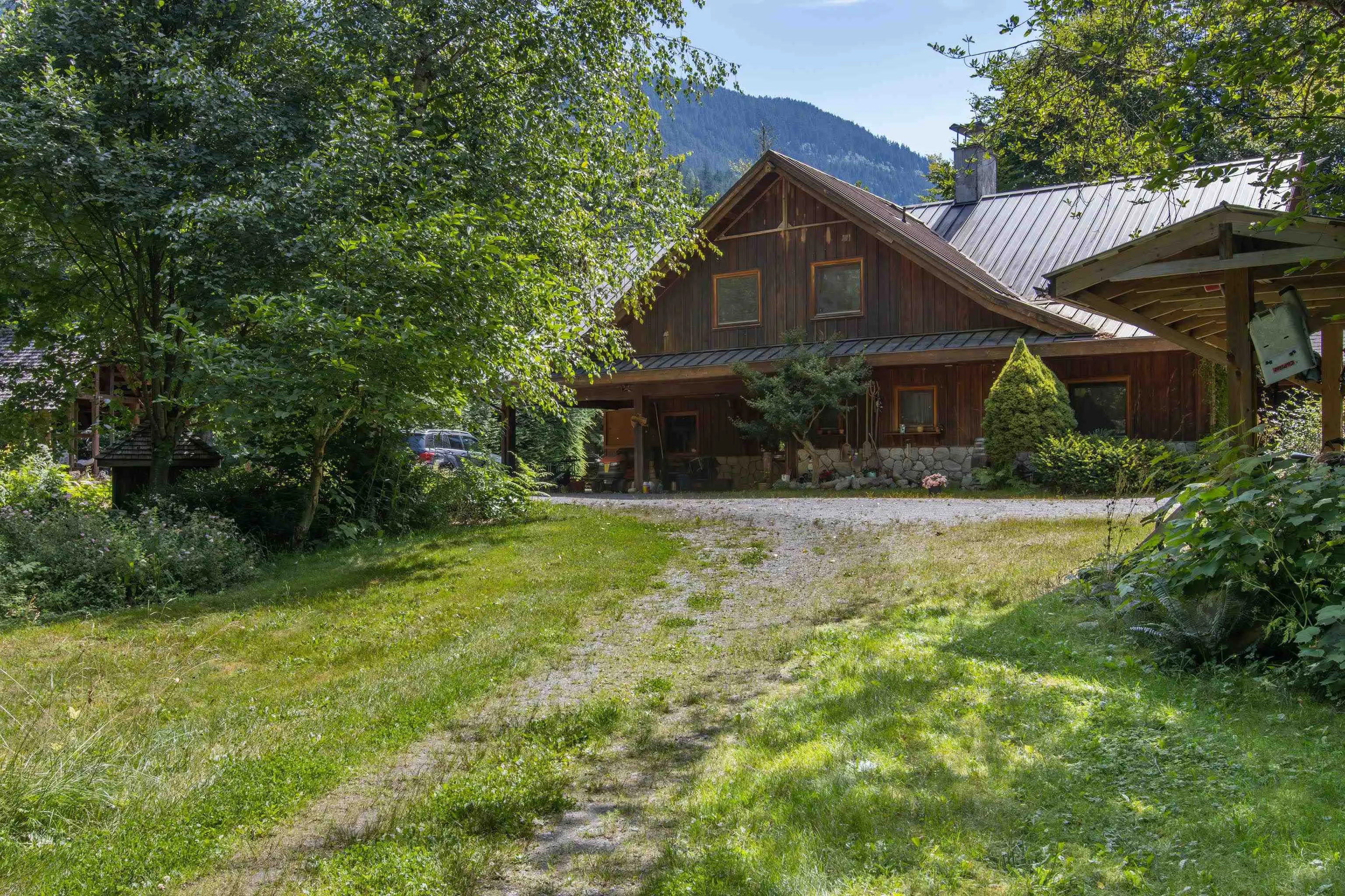 5071 Paradise Valley Road