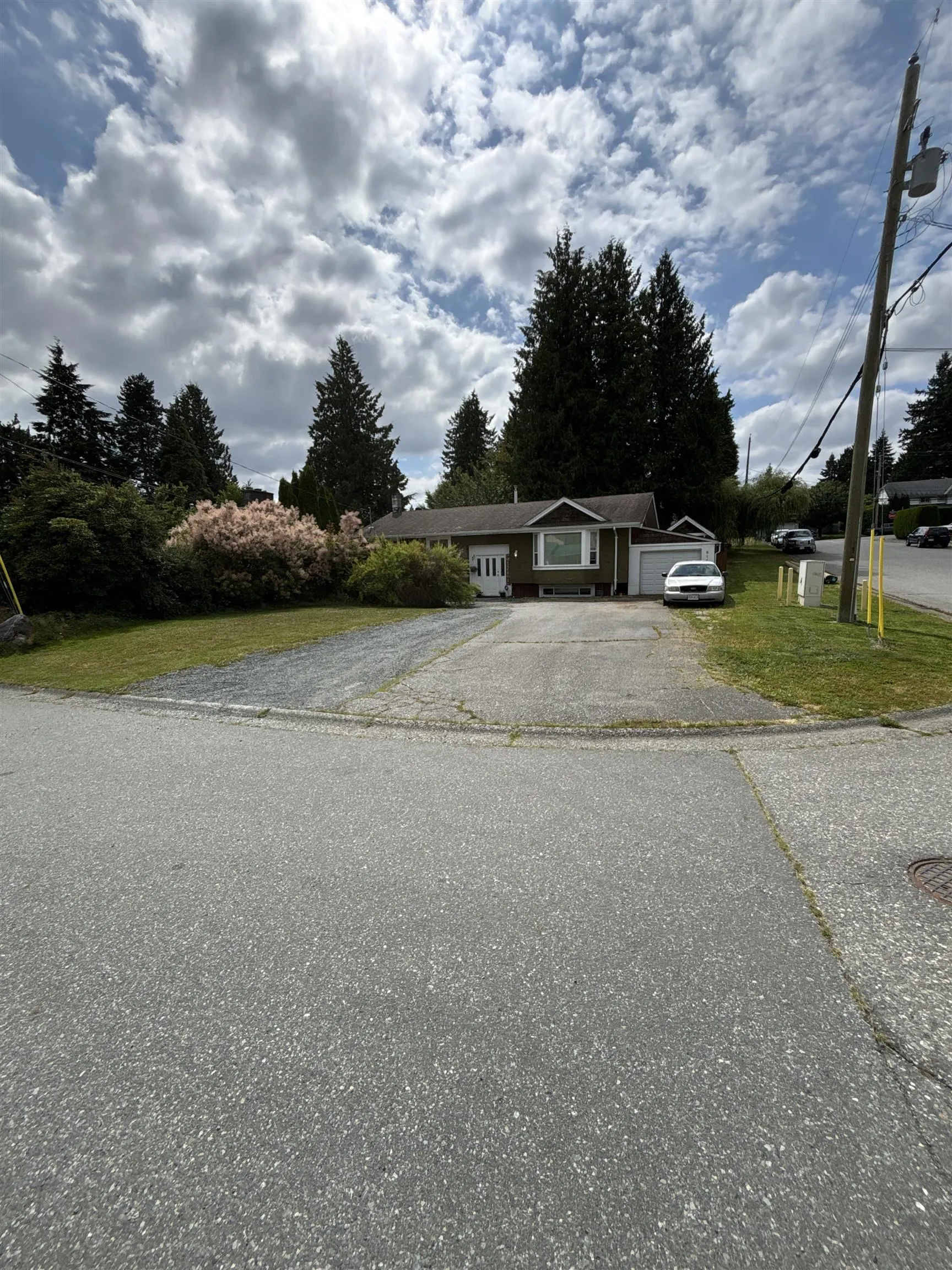 8141 Waxberry Crescent