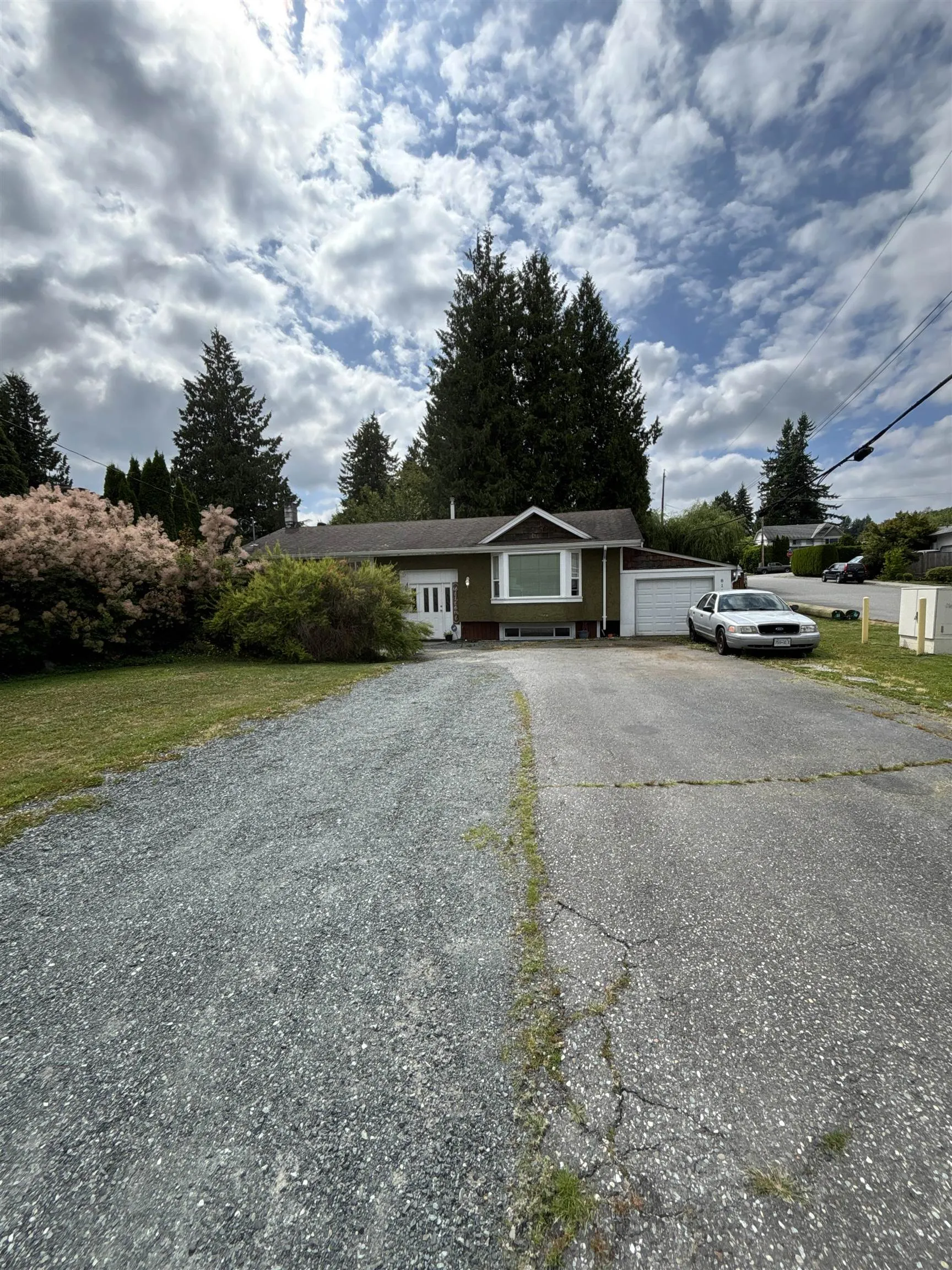 8141 Waxberry Crescent