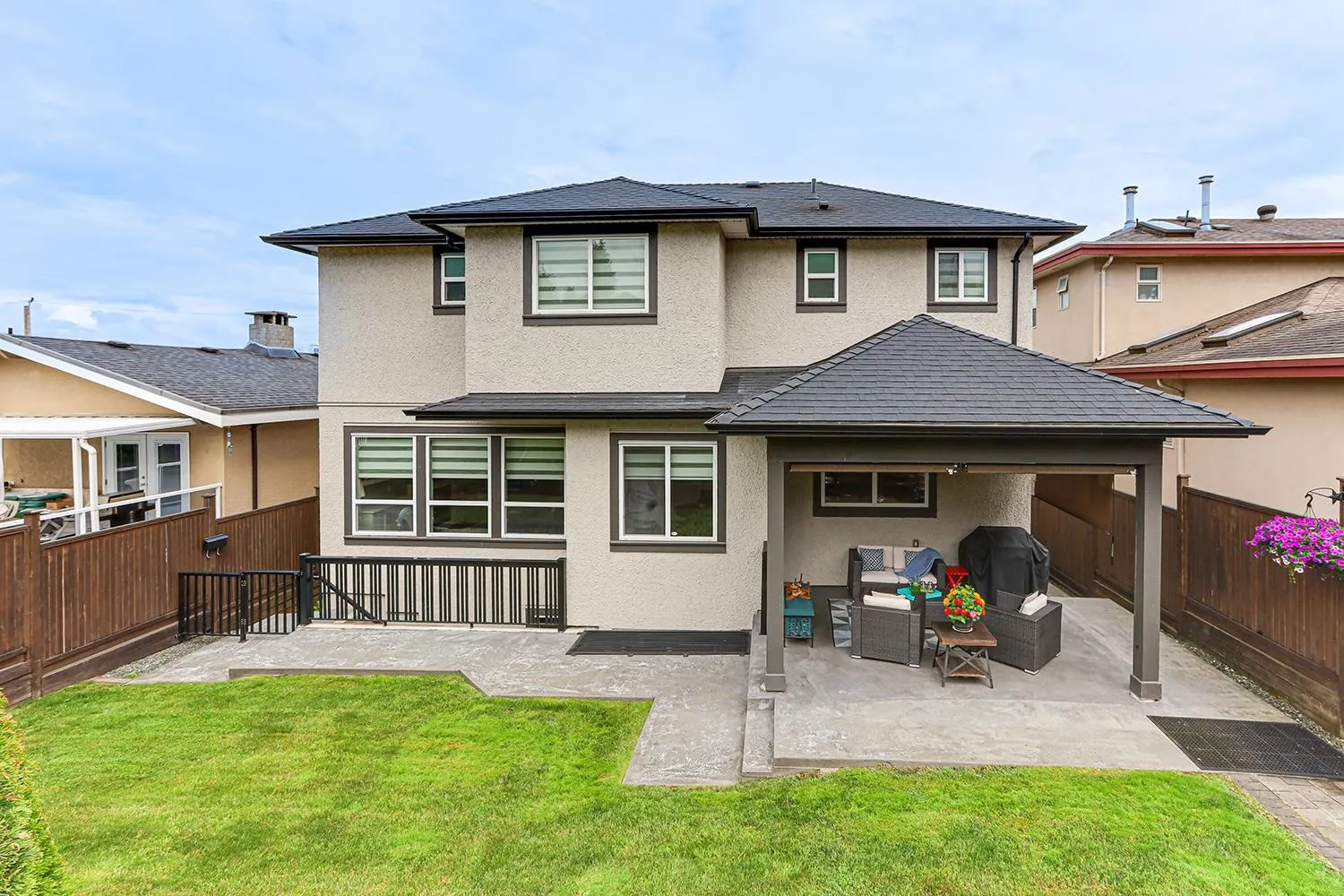 533 Amess Street