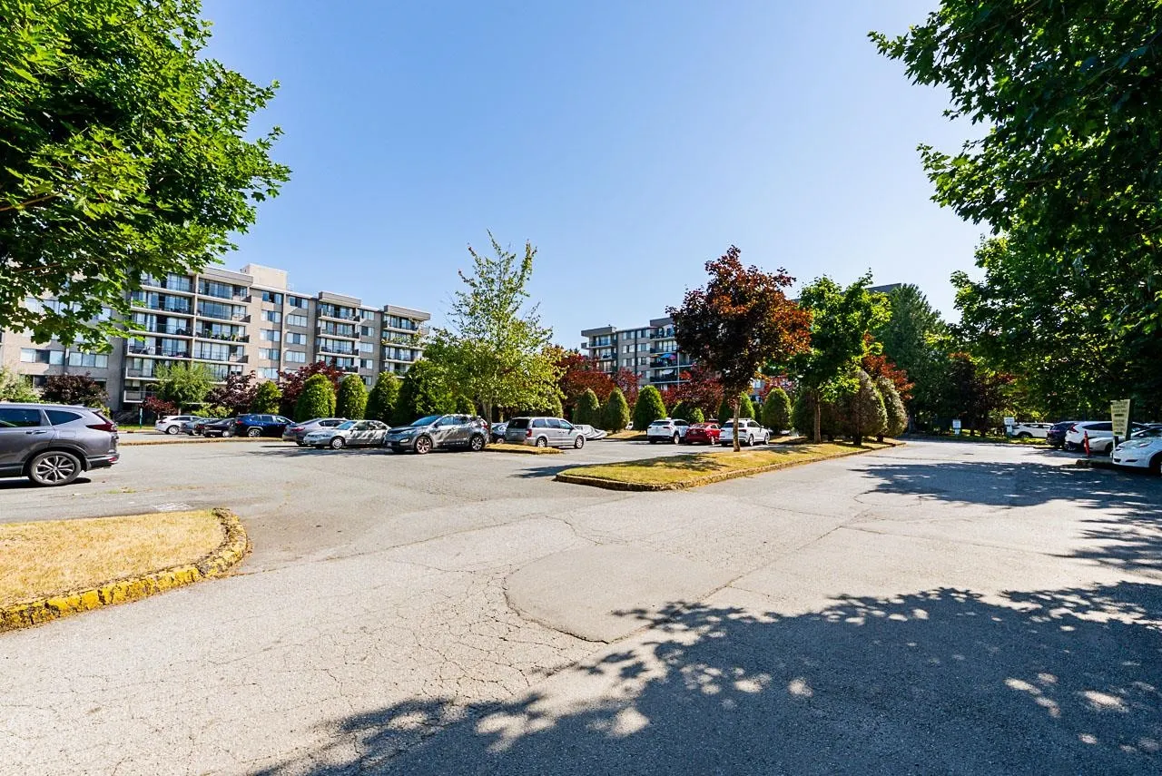 203 9320 Parksville Drive