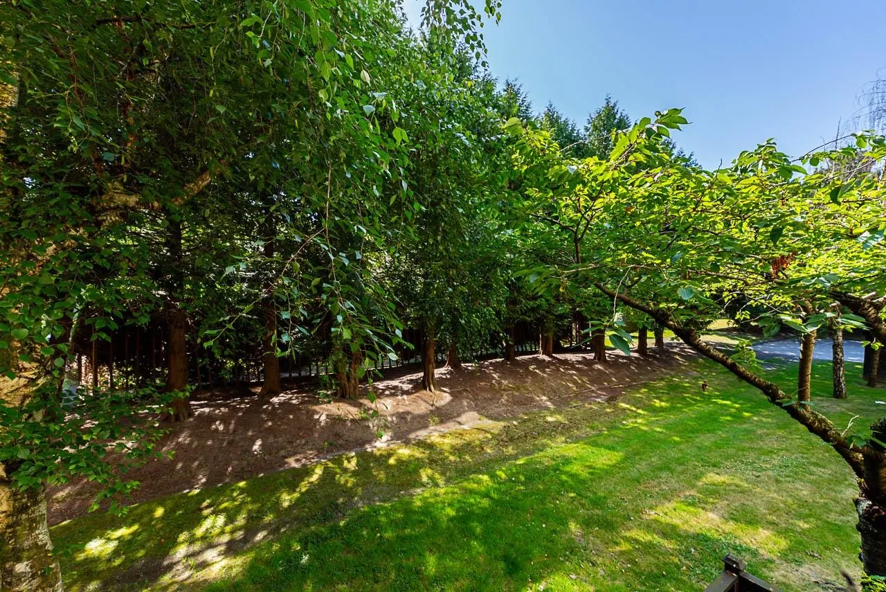 203 9320 Parksville Drive