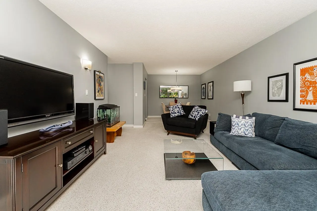 203 9320 Parksville Drive