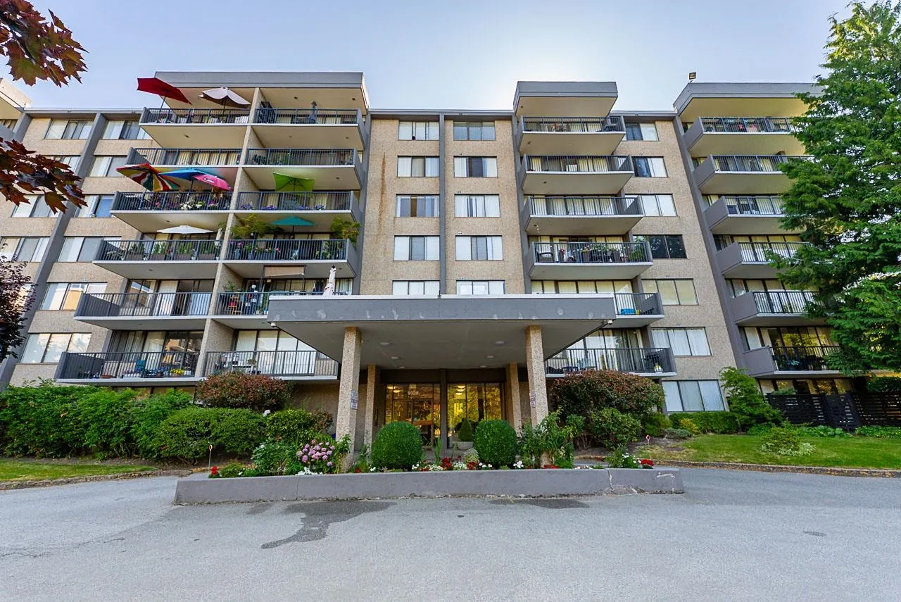 203 9320 Parksville Drive