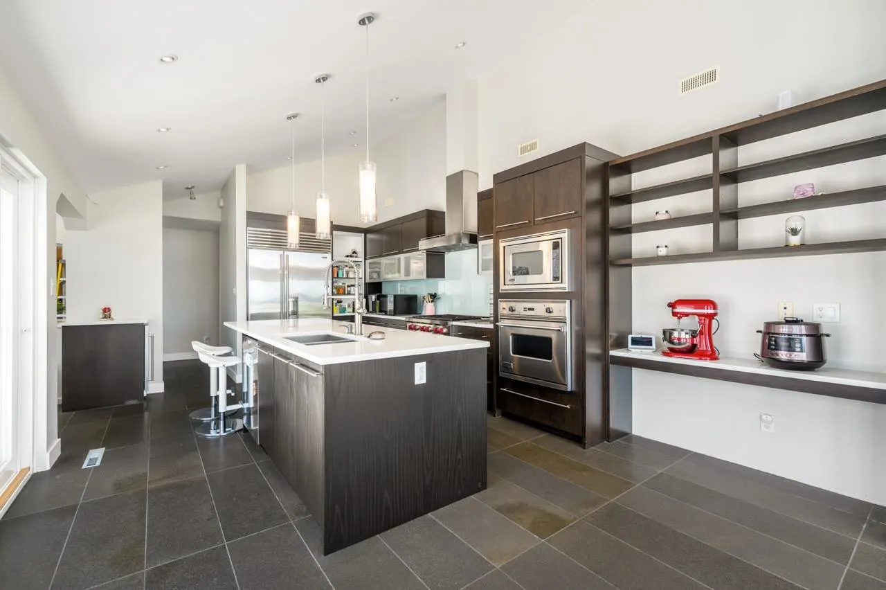 4111 Burkehill Road