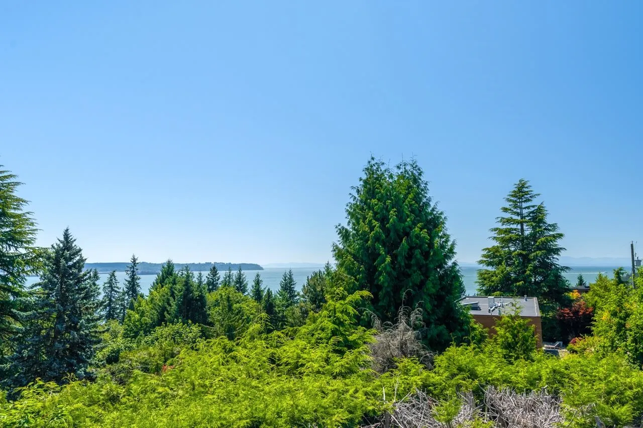 4111 Burkehill Road