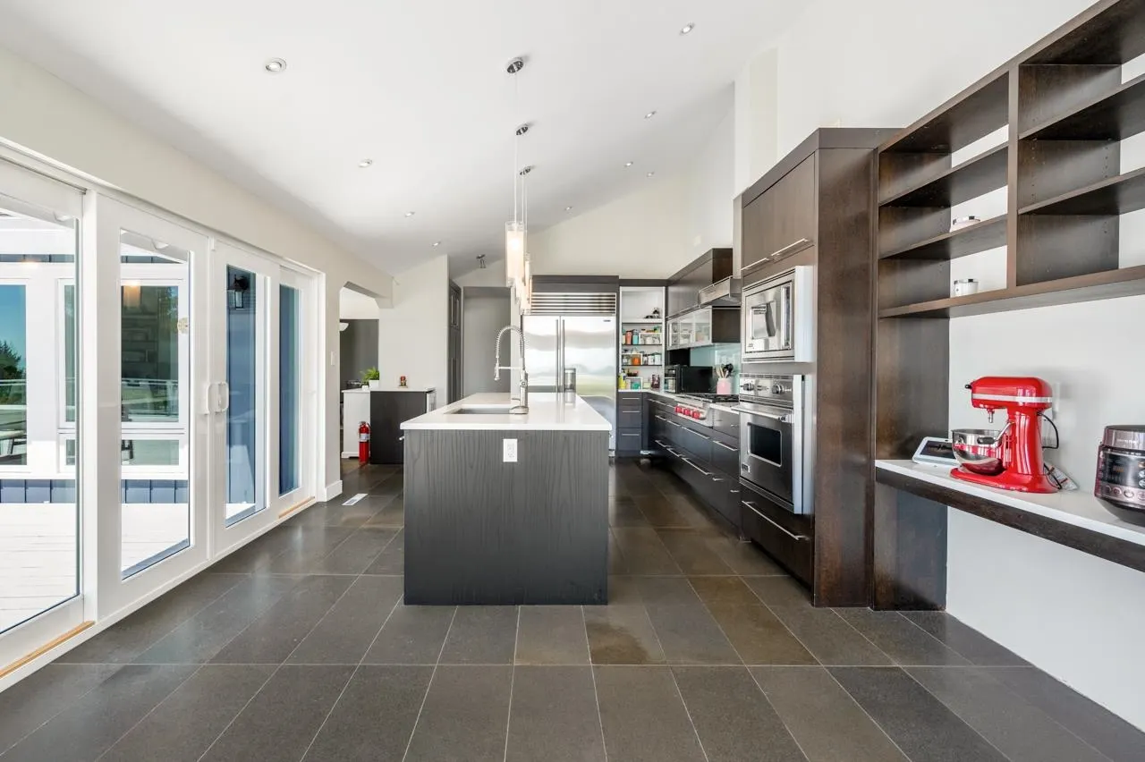 4111 Burkehill Road