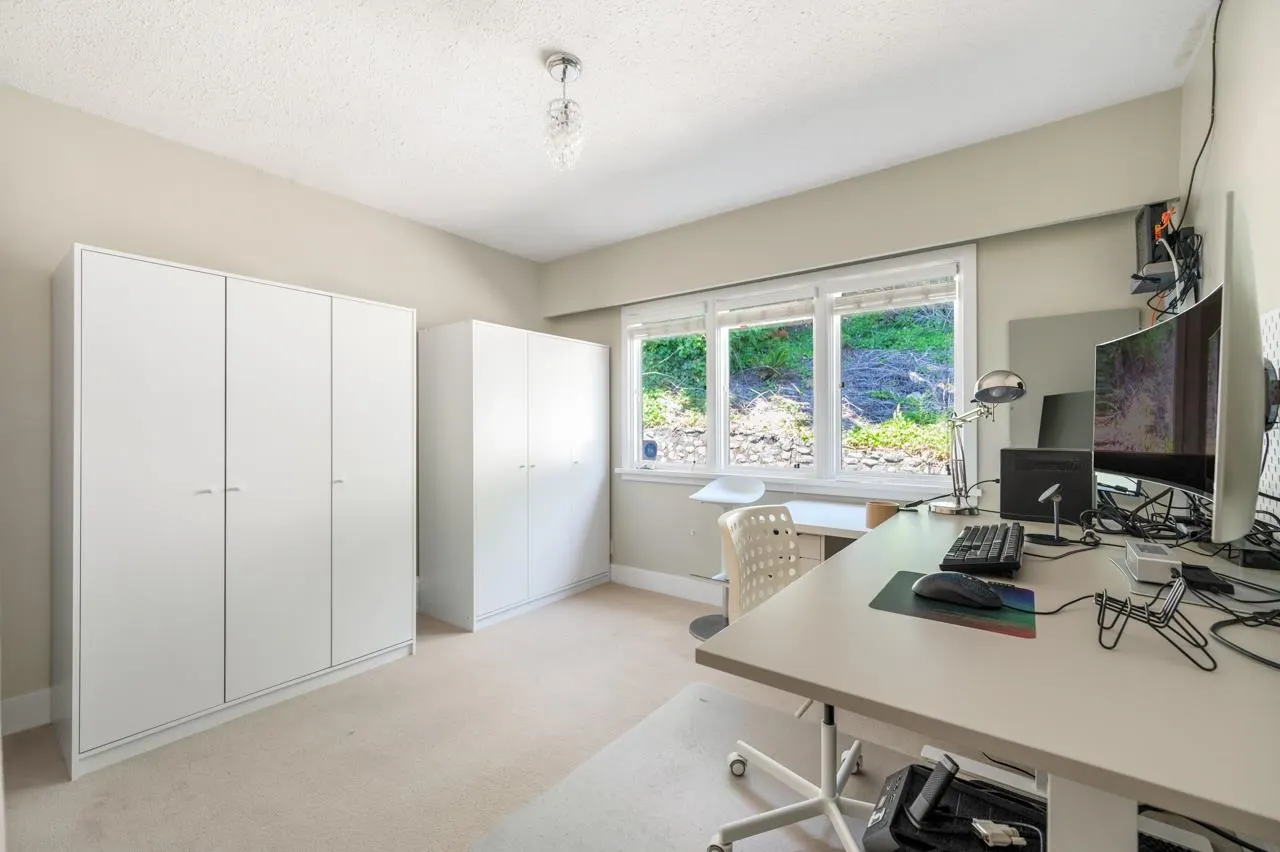 4111 Burkehill Road