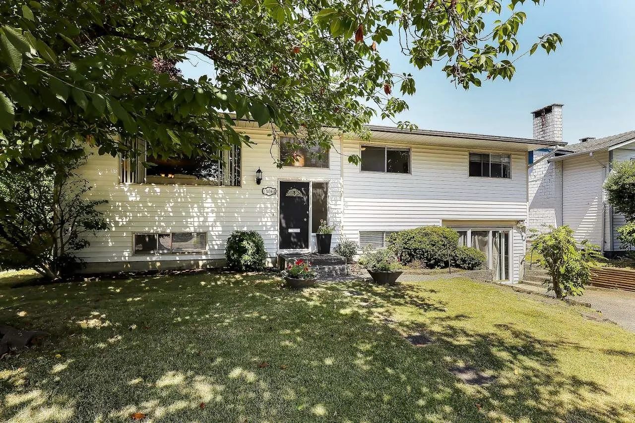 11064 Swan Crescent
