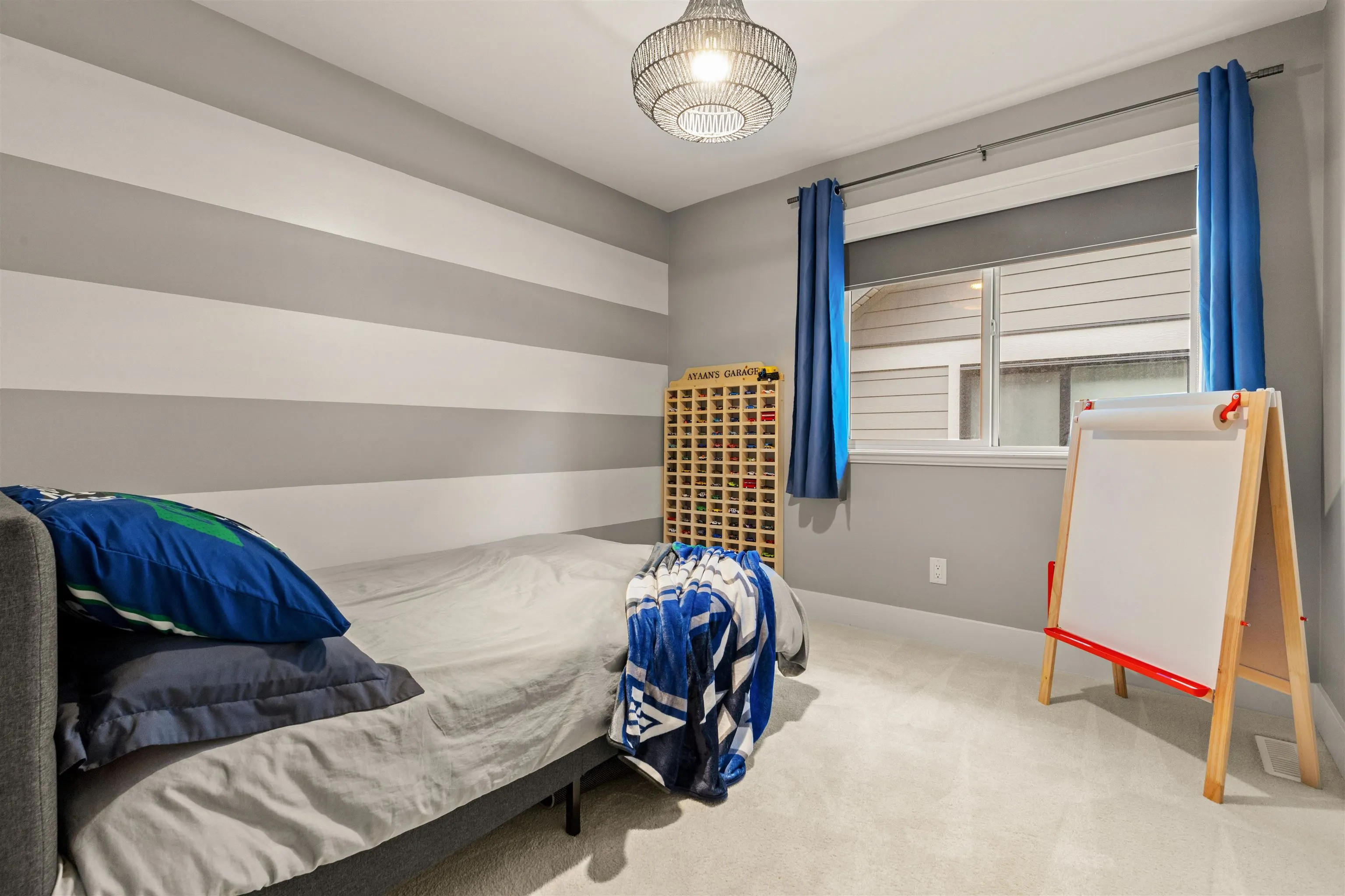 15708 Mountain View Drive