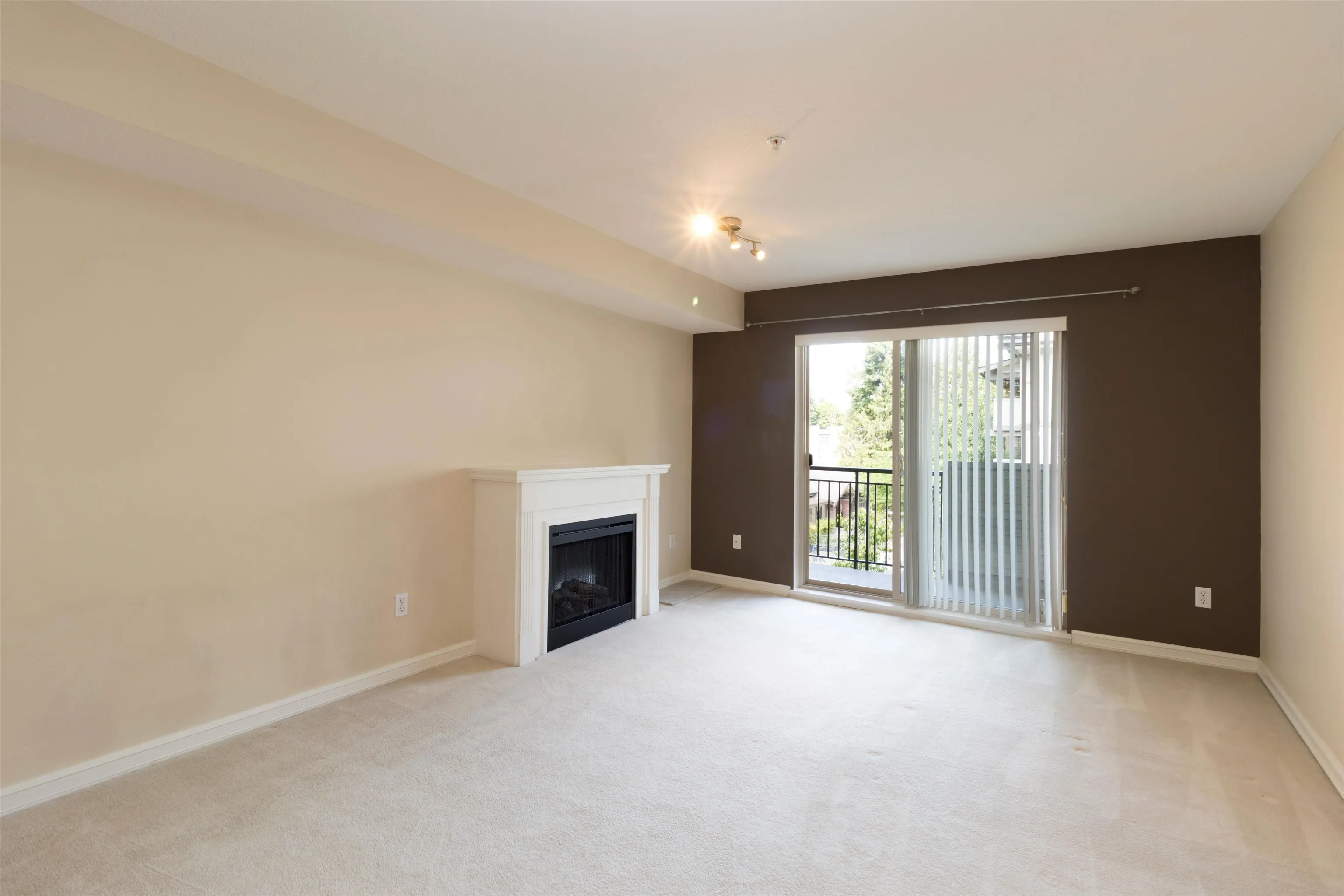 311 10088 148 Street