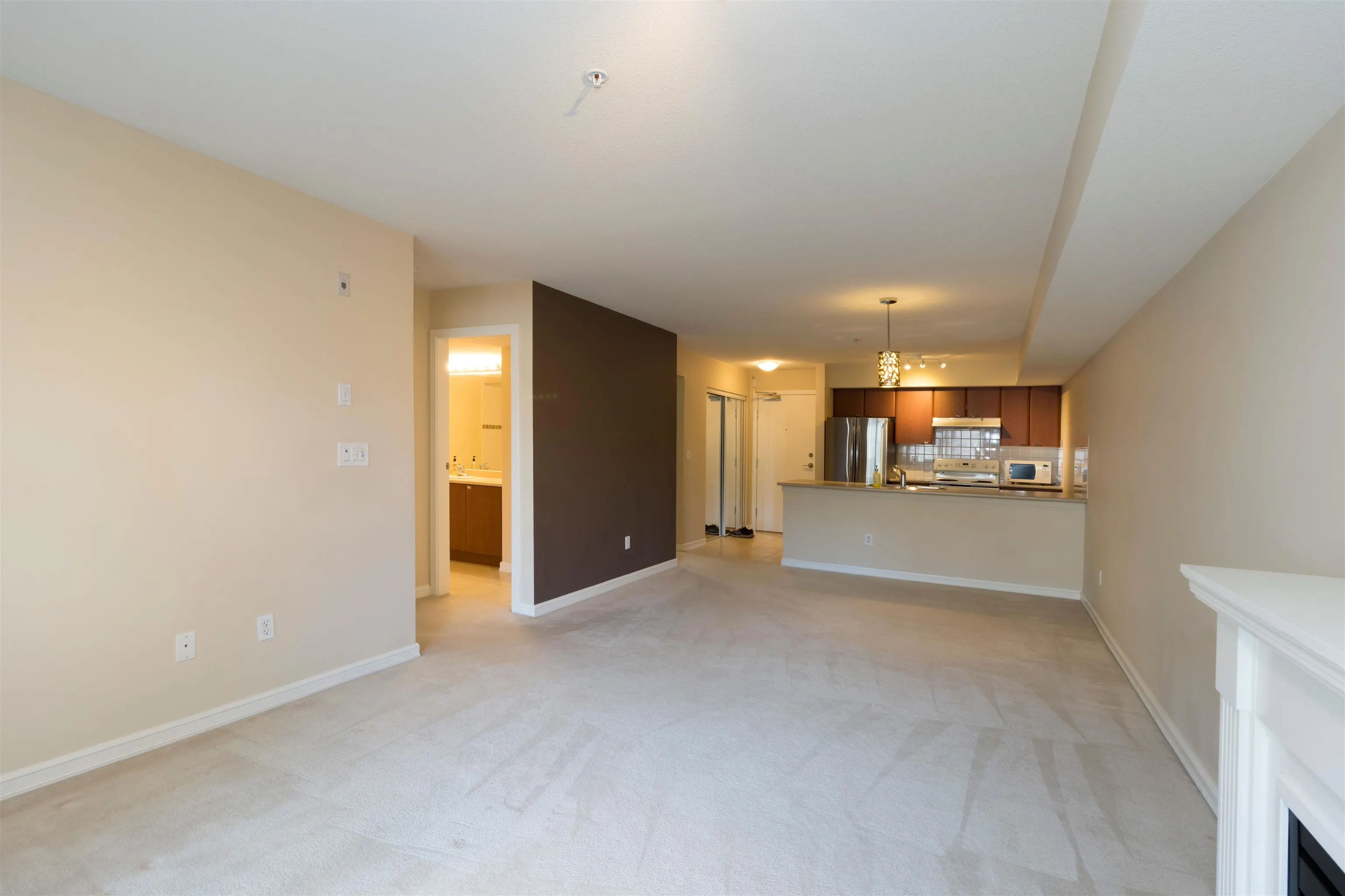 311 10088 148 Street
