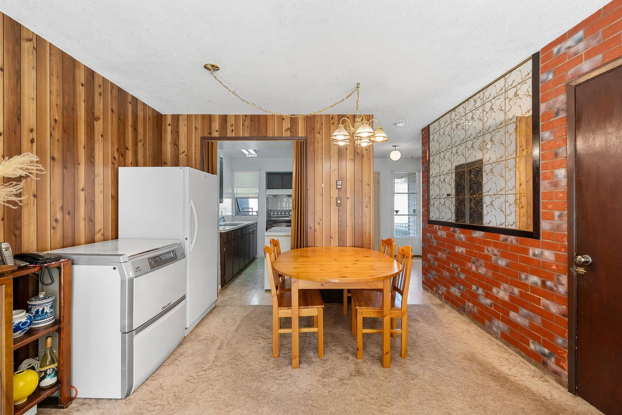 96 13776 Central Avenue