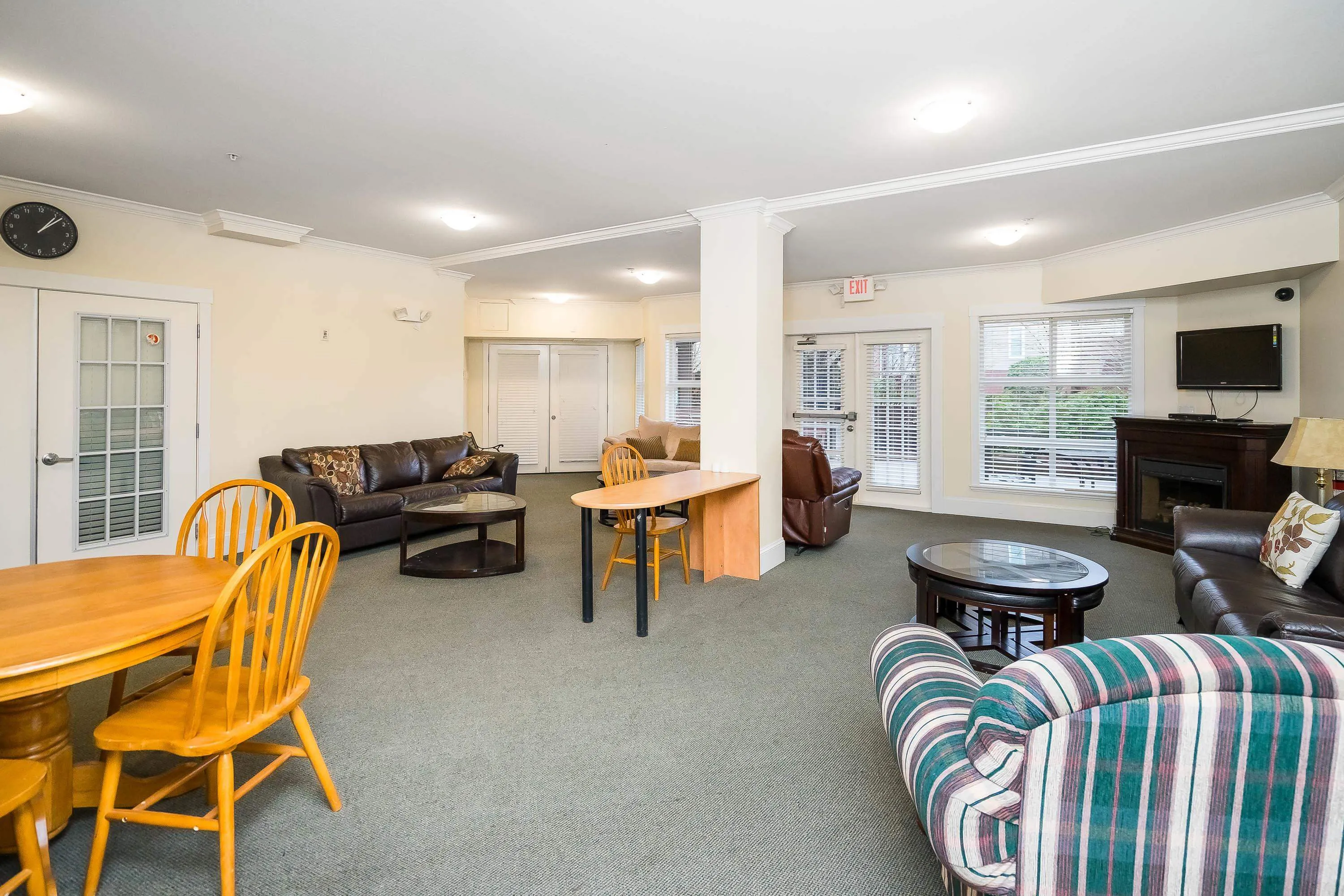 208 17769 57 Avenue