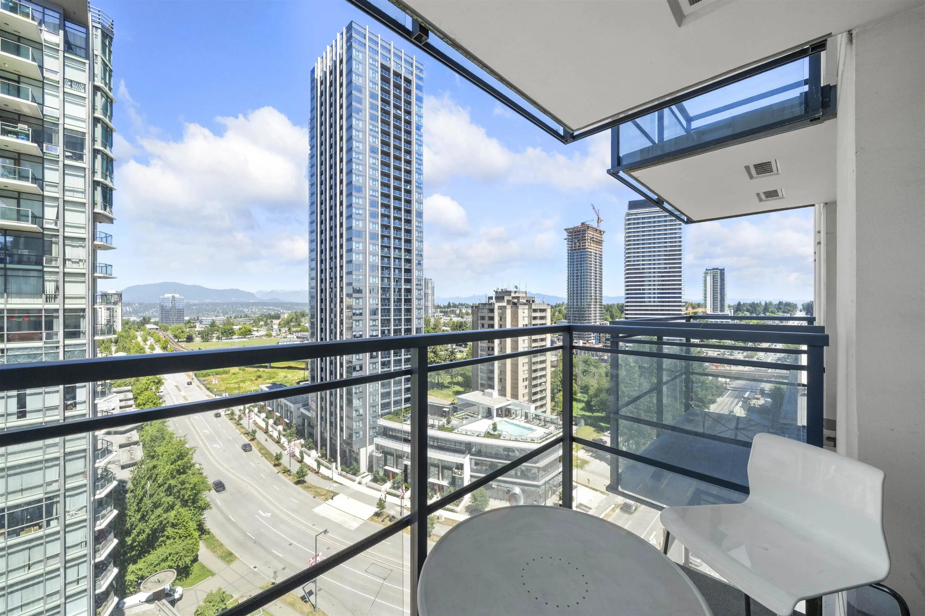 1806 13398 104 Avenue