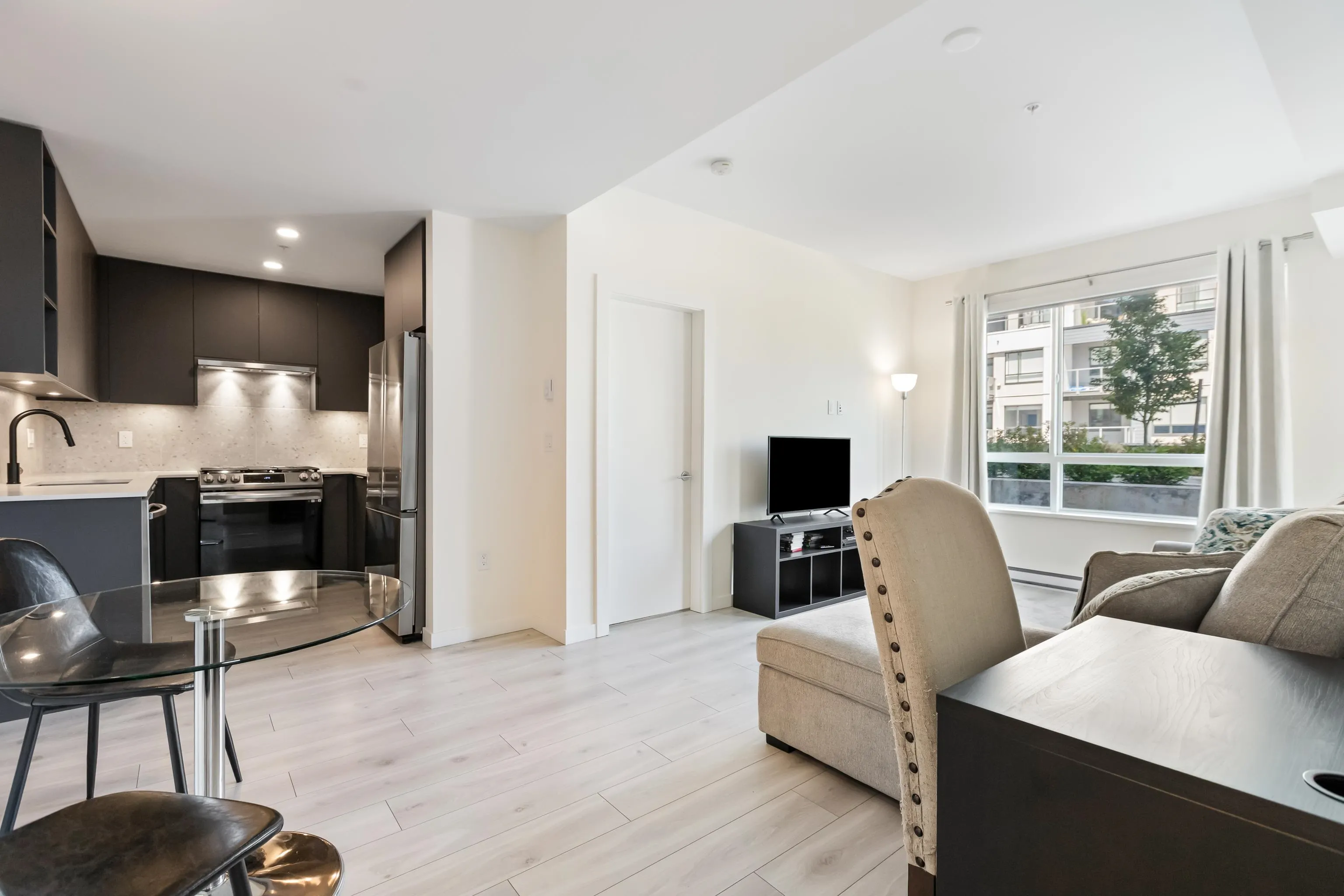 206 7920 206 Street