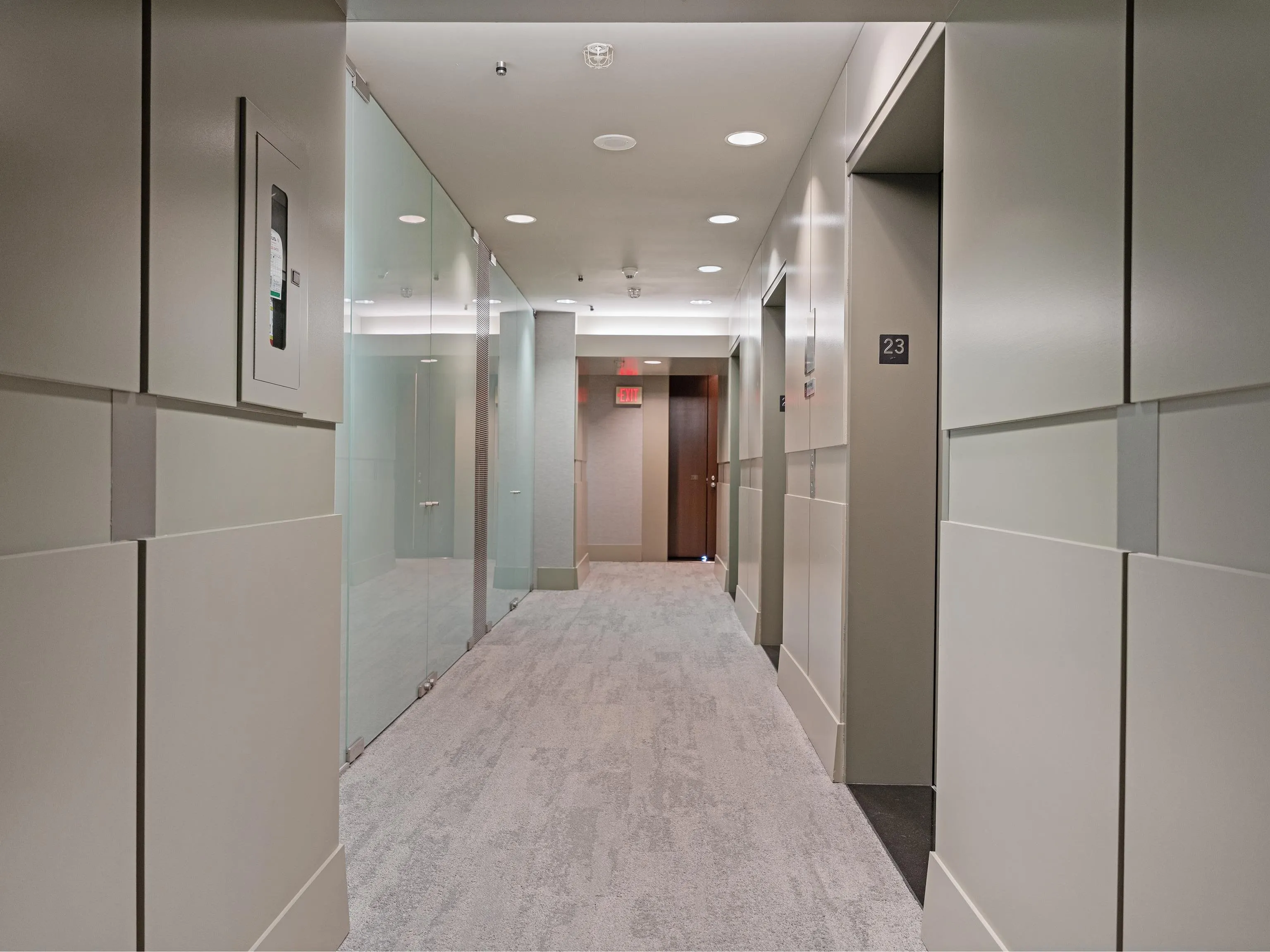 2304 1077 W Cordova Street