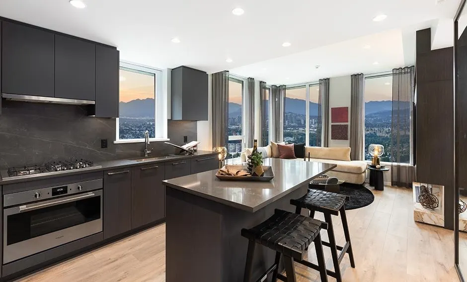 1903 5860 Olive Avenue
