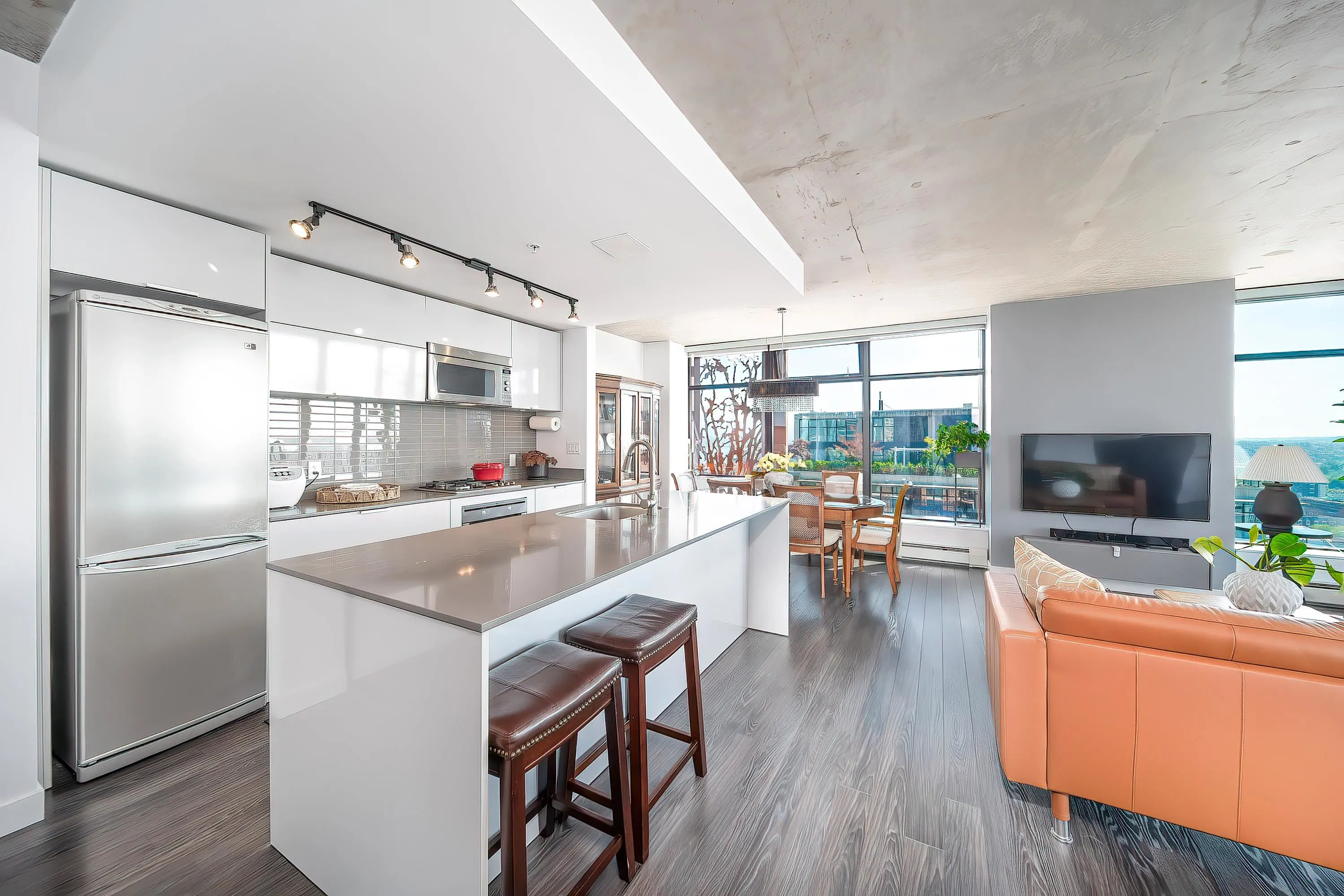 3506 128 W Cordova Street