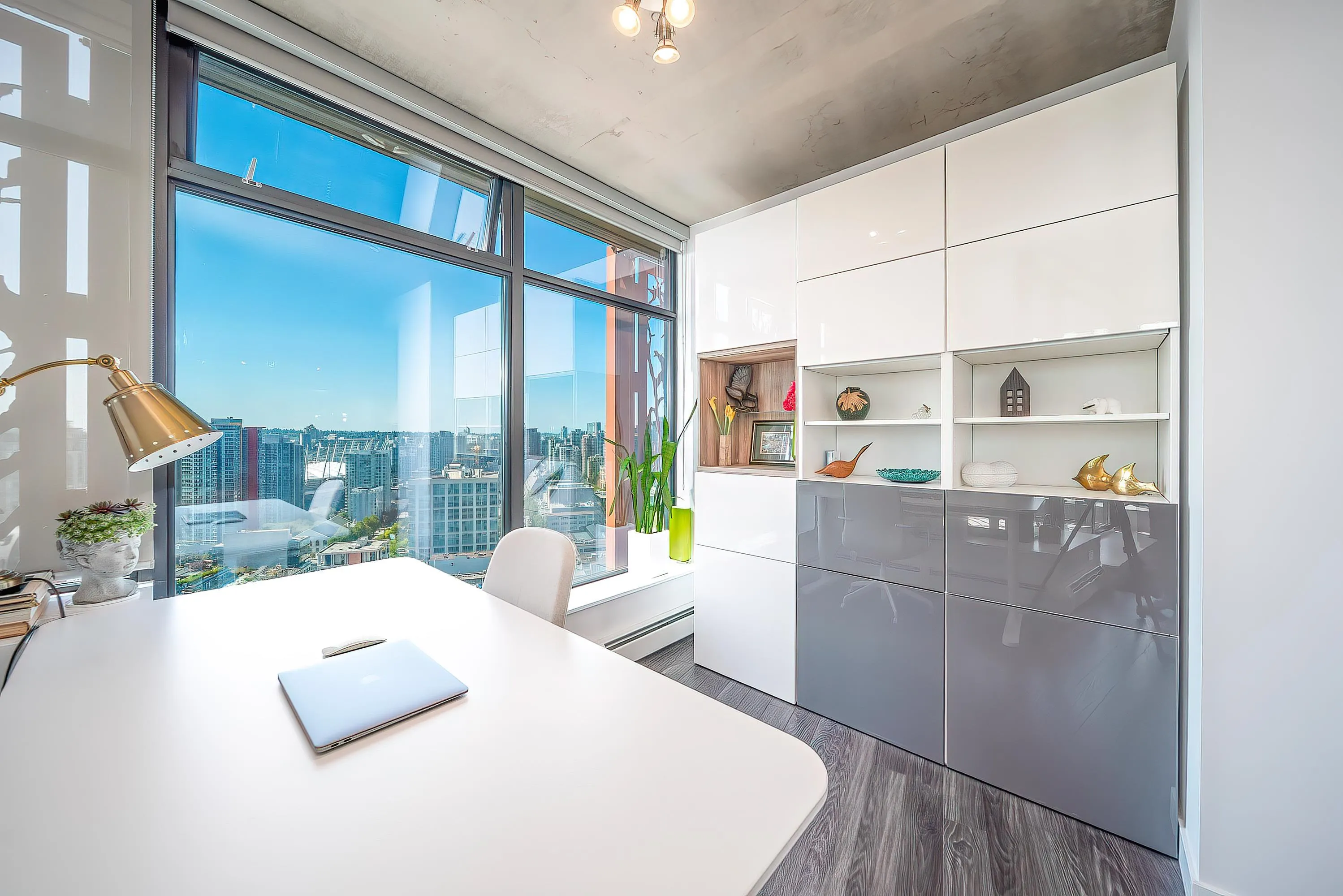 3506 128 W Cordova Street