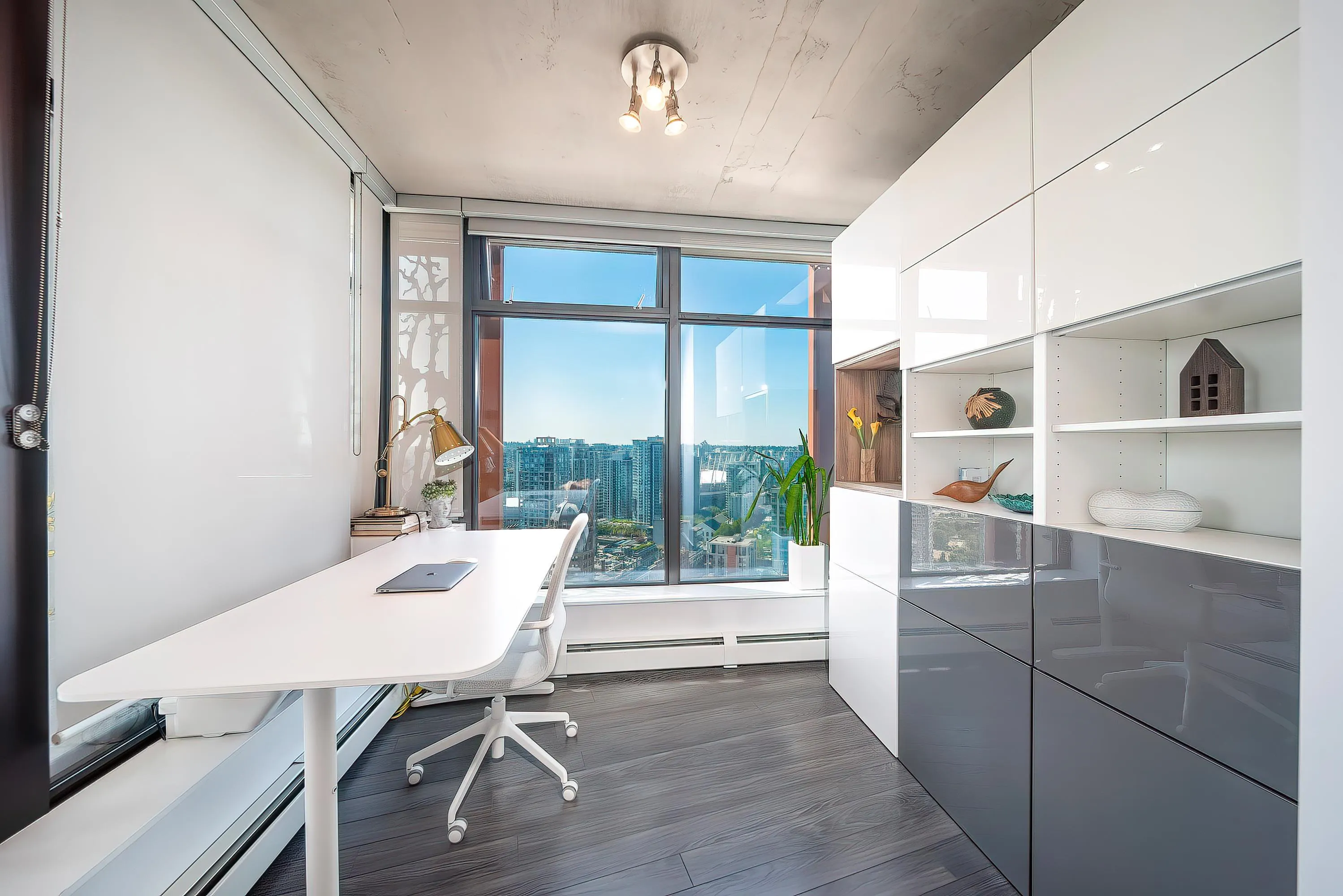 3506 128 W Cordova Street