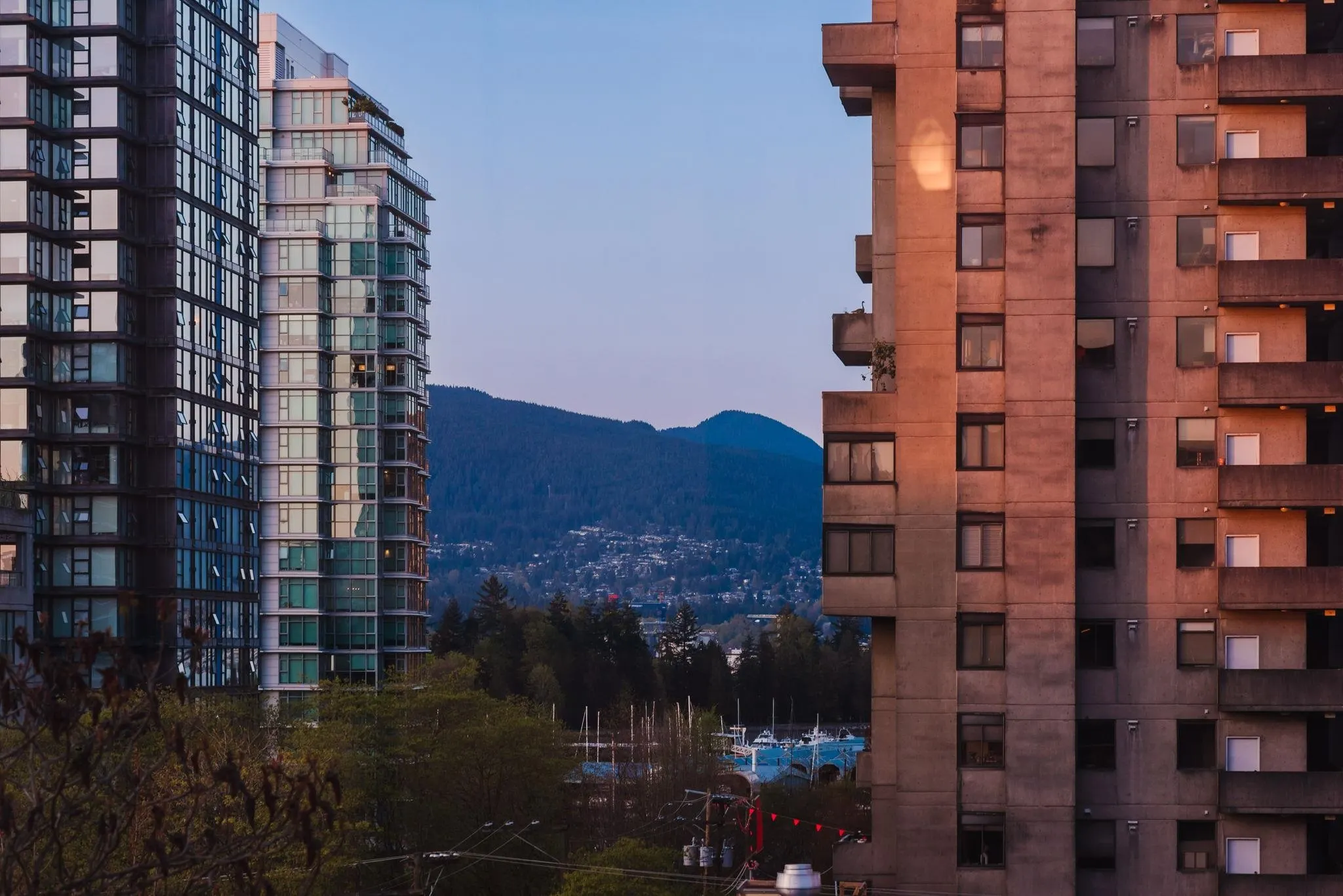 PH7 1688 Robson Street