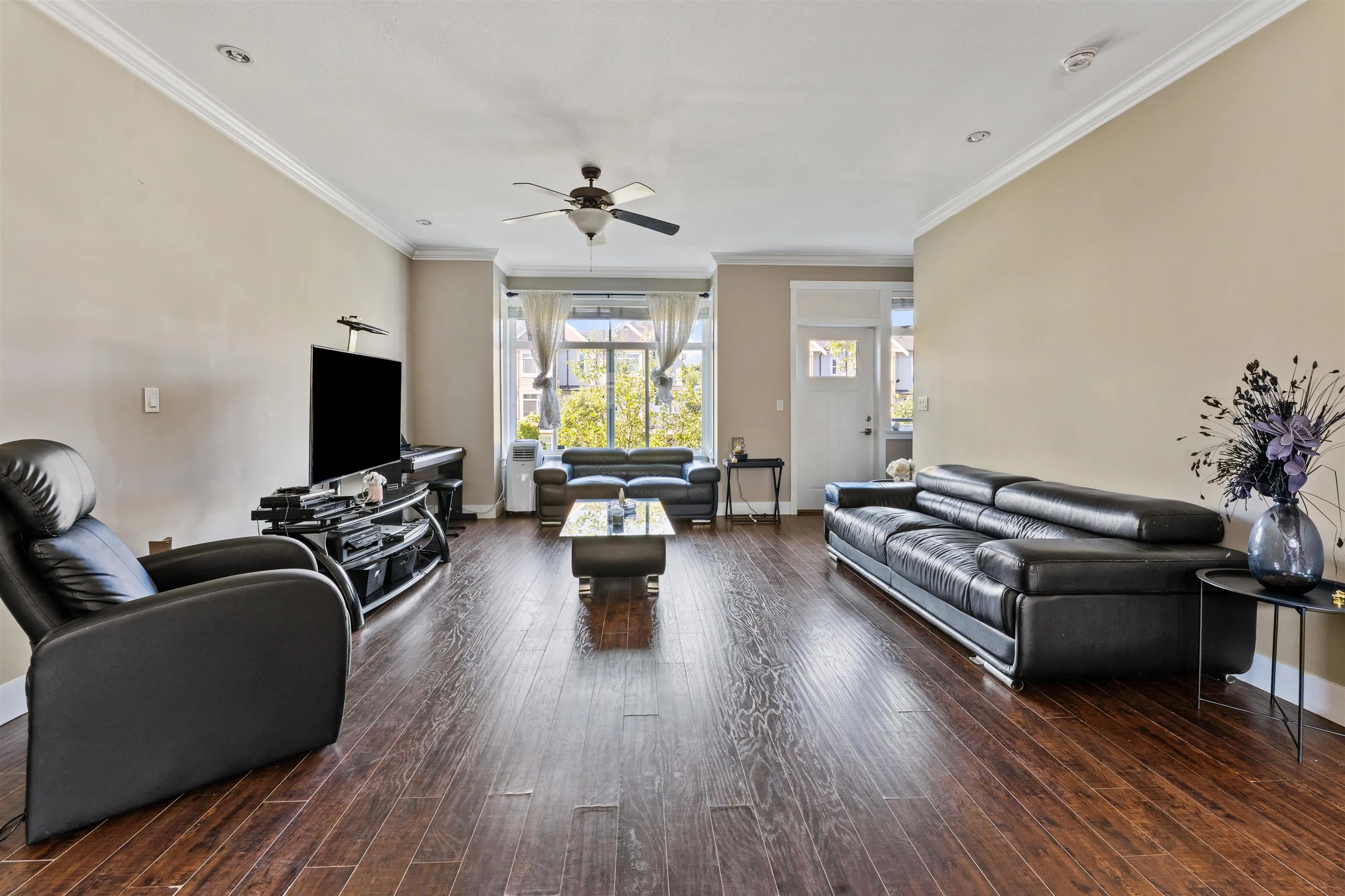 12 12092 70 Avenue