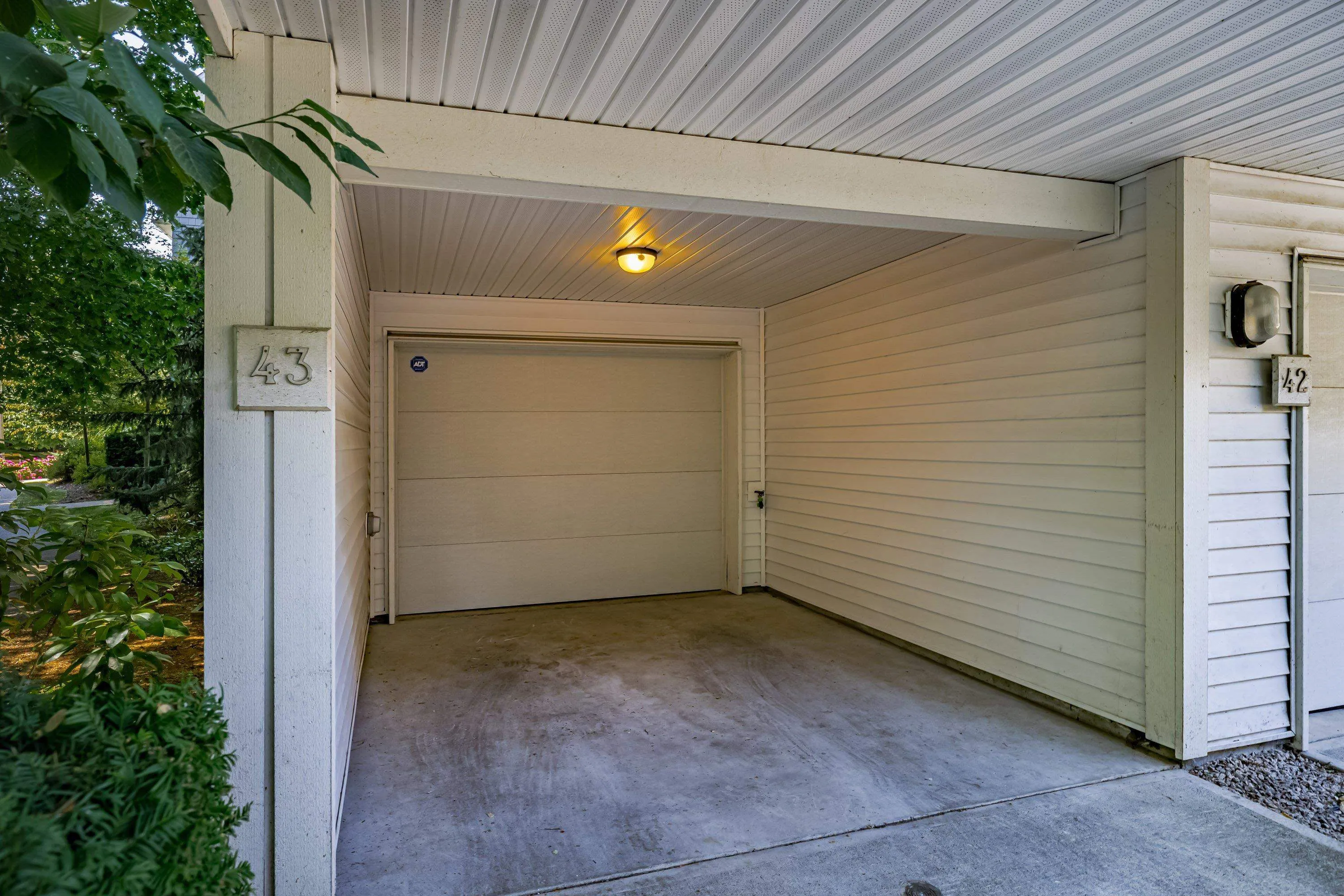 43 15340 Guildford Drive Drive