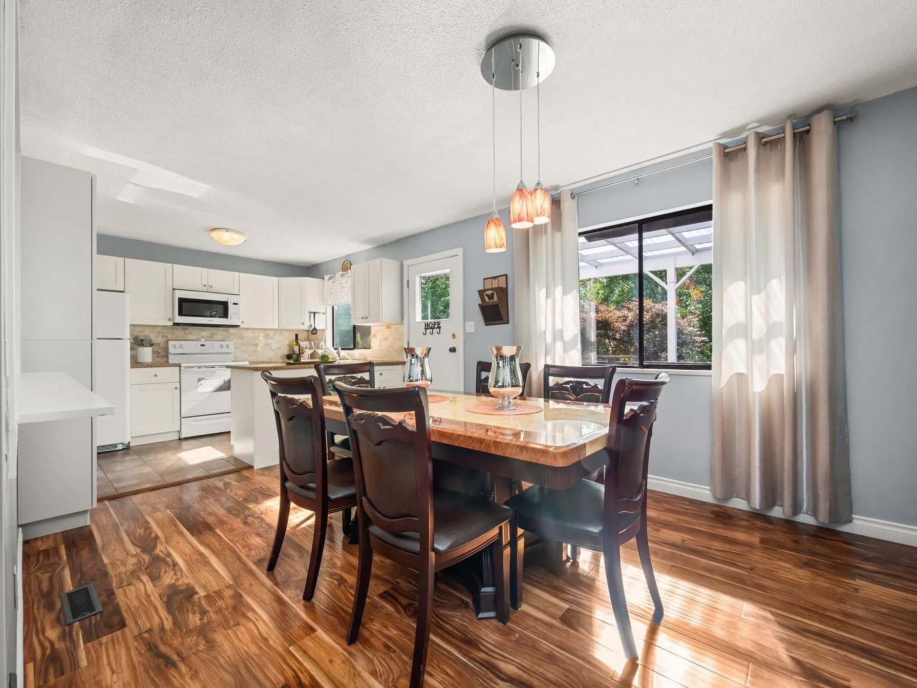 6991 Westview Drive