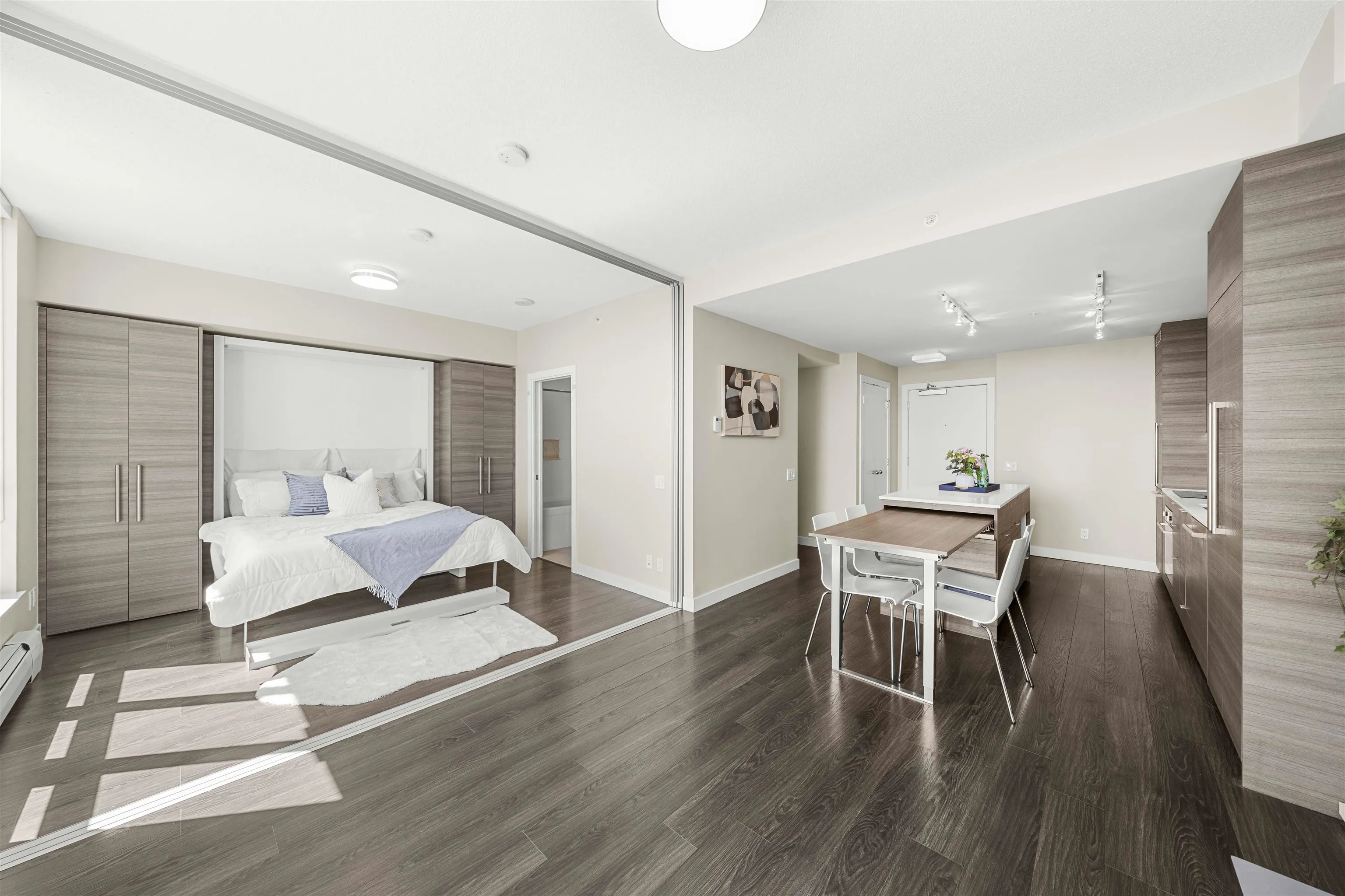 3501 13398 104 Avenue