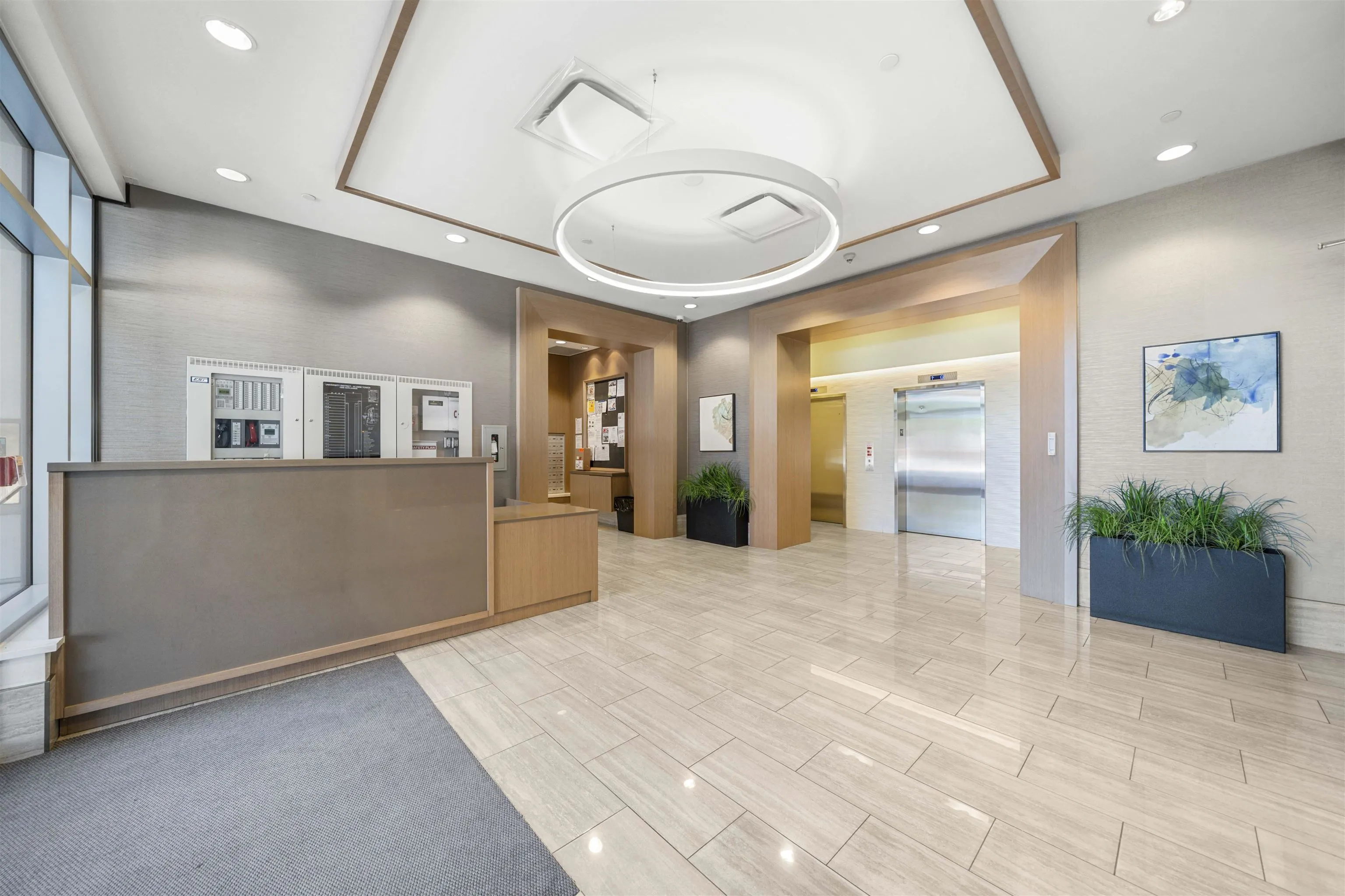 3501 13398 104 Avenue