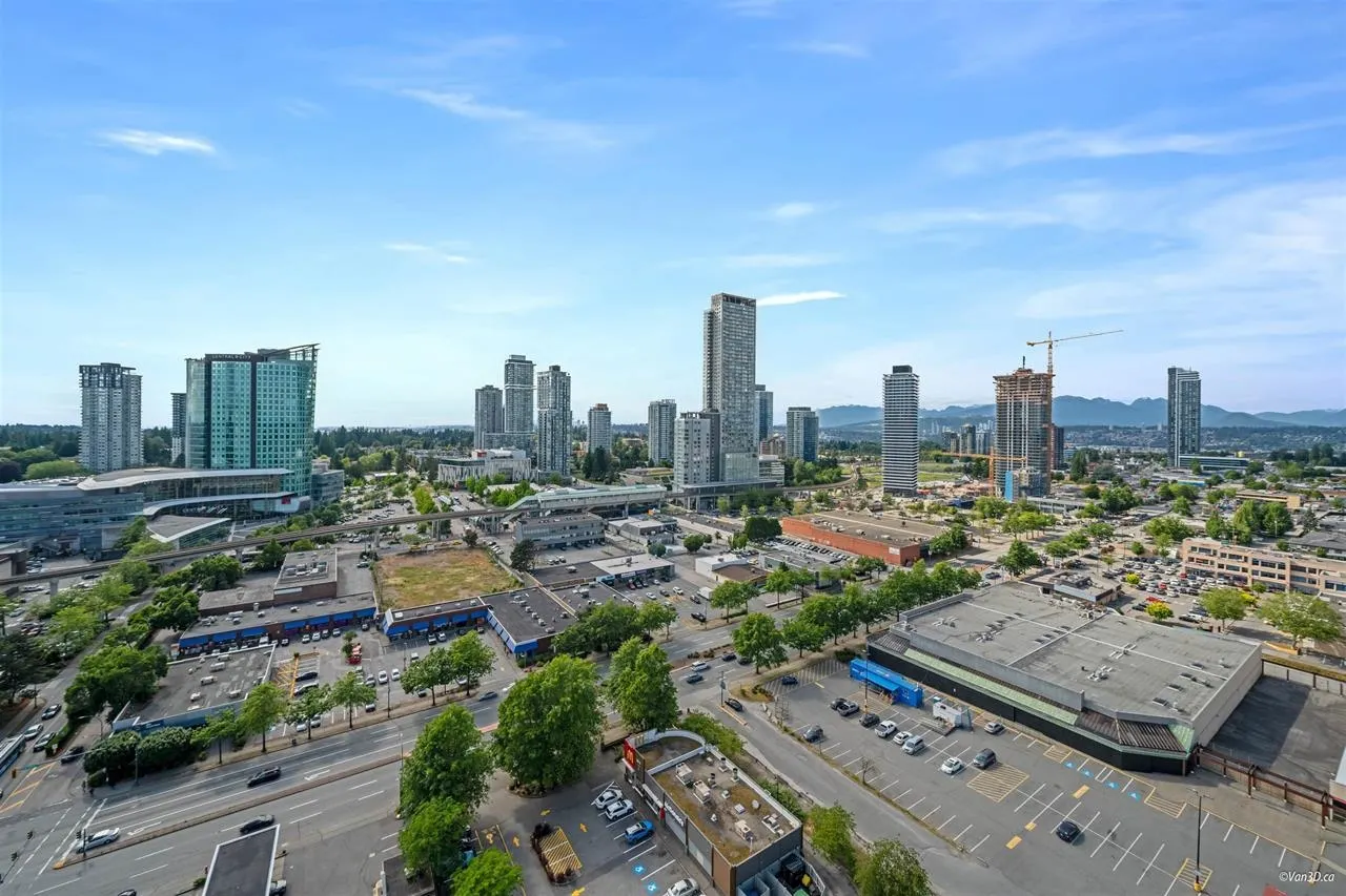 2211 13685 102 Avenue