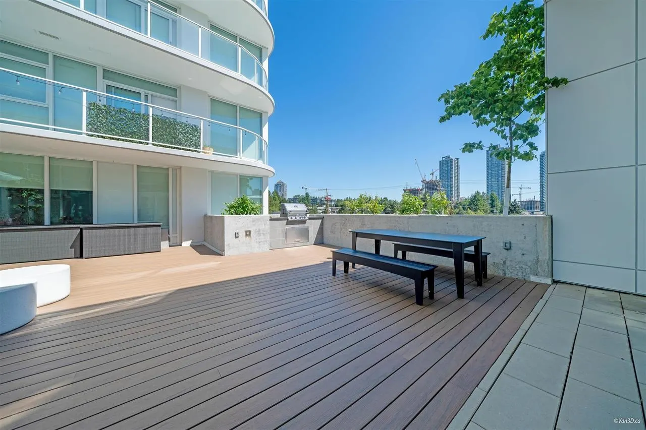 2211 13685 102 Avenue