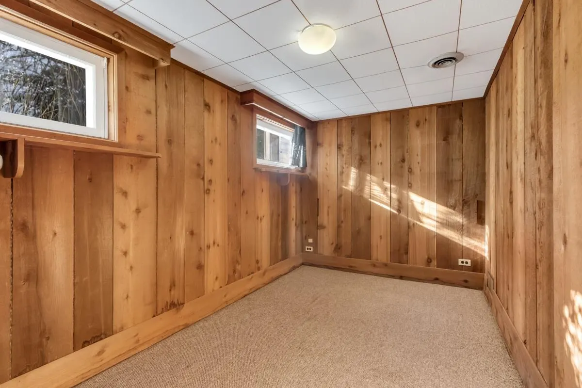 4386 Erwin Drive