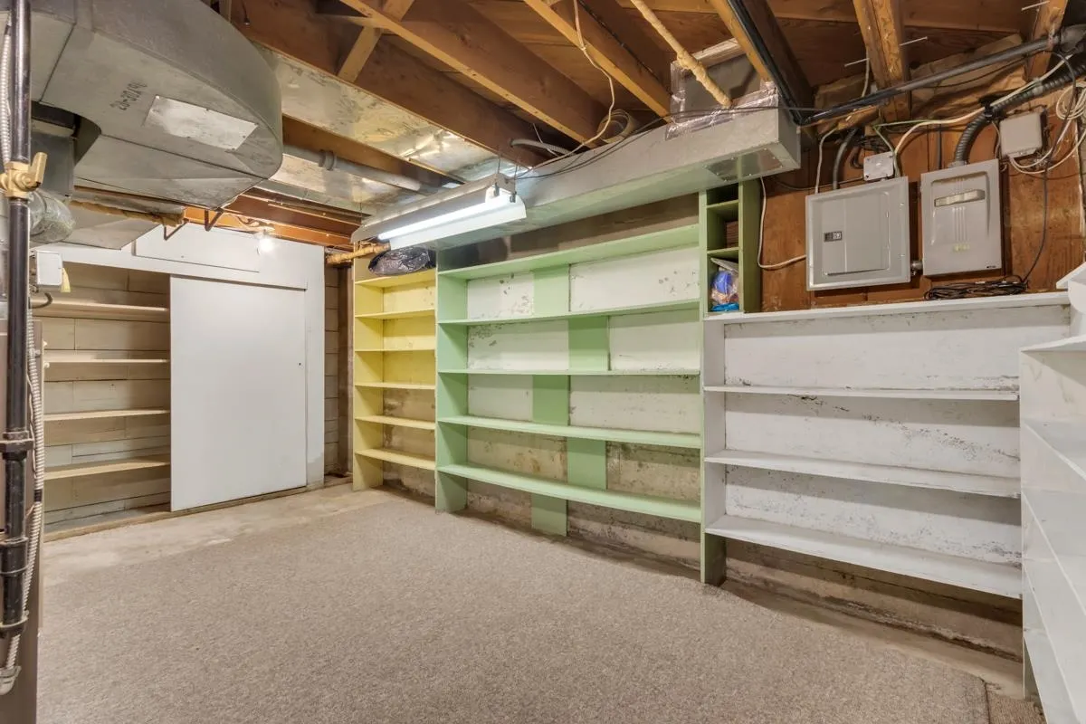 4386 Erwin Drive