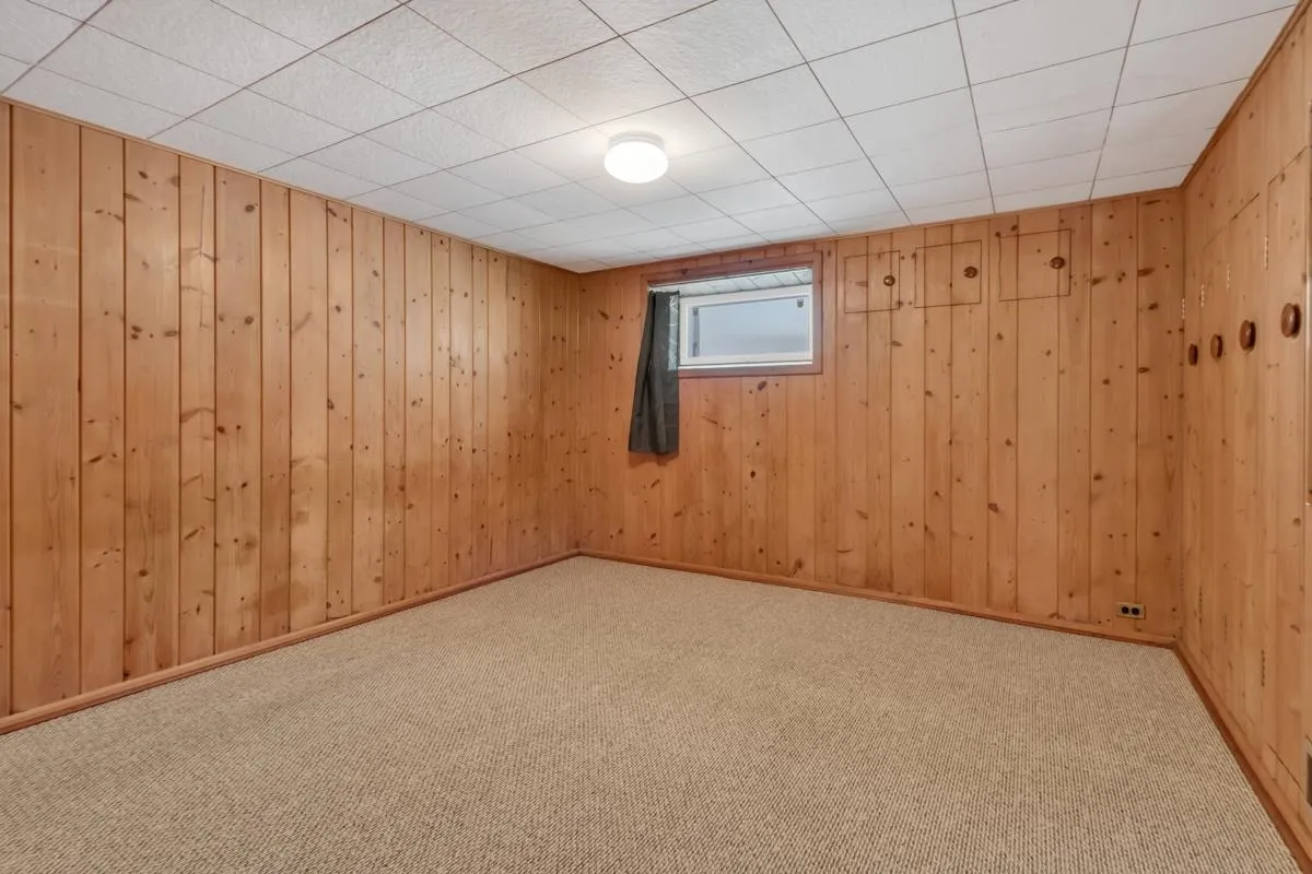 4386 Erwin Drive