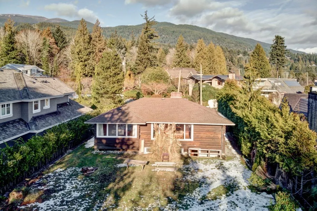 4386 Erwin Drive