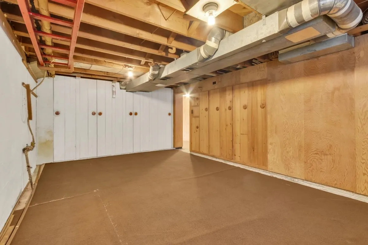 4386 Erwin Drive