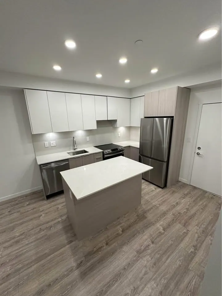 603 13969 96 Avenue