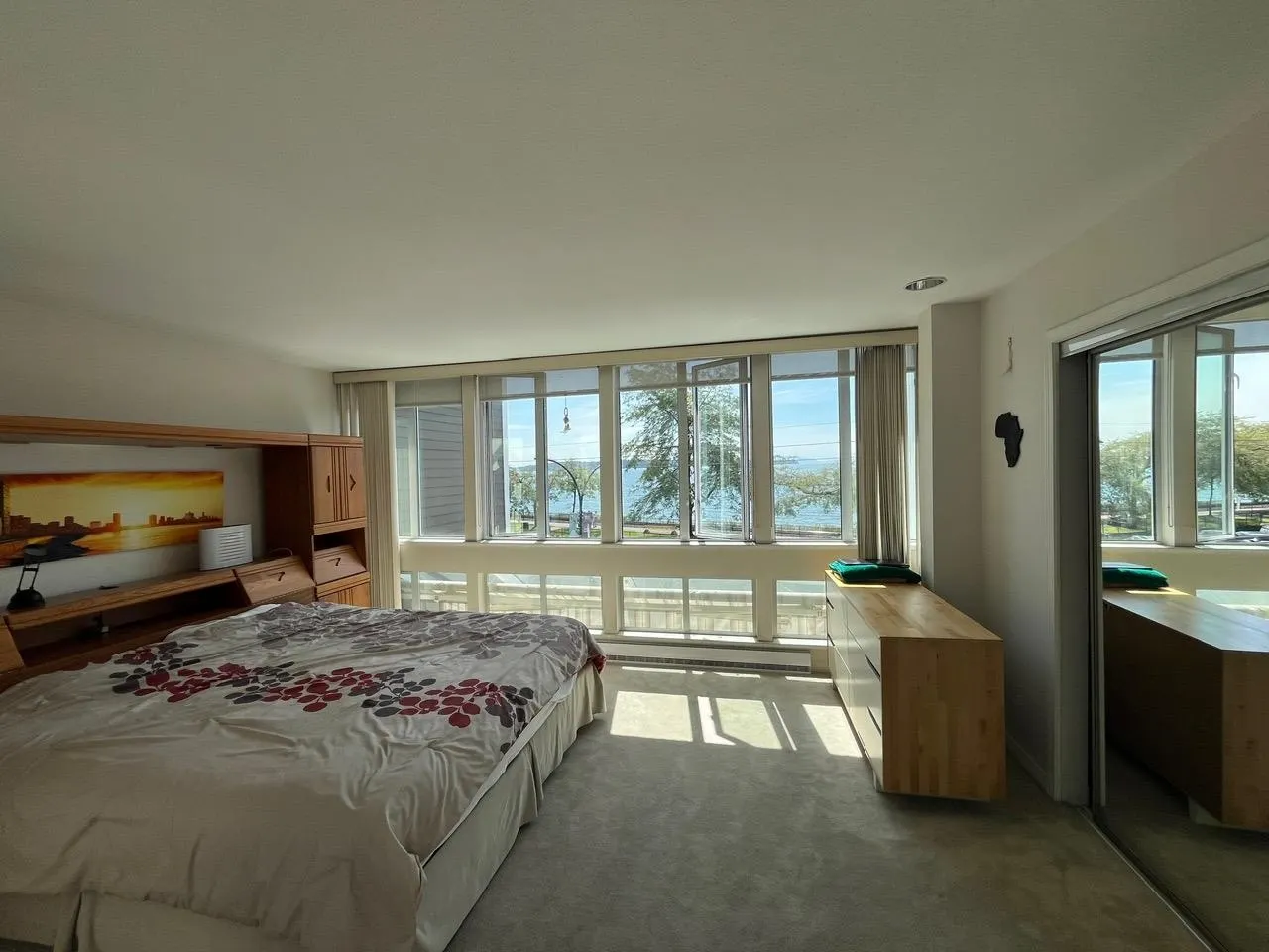 14831 Marine Drive