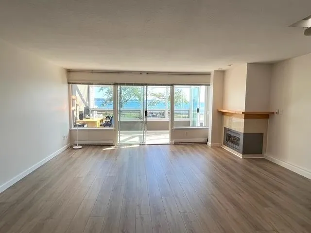 14831 Marine Drive