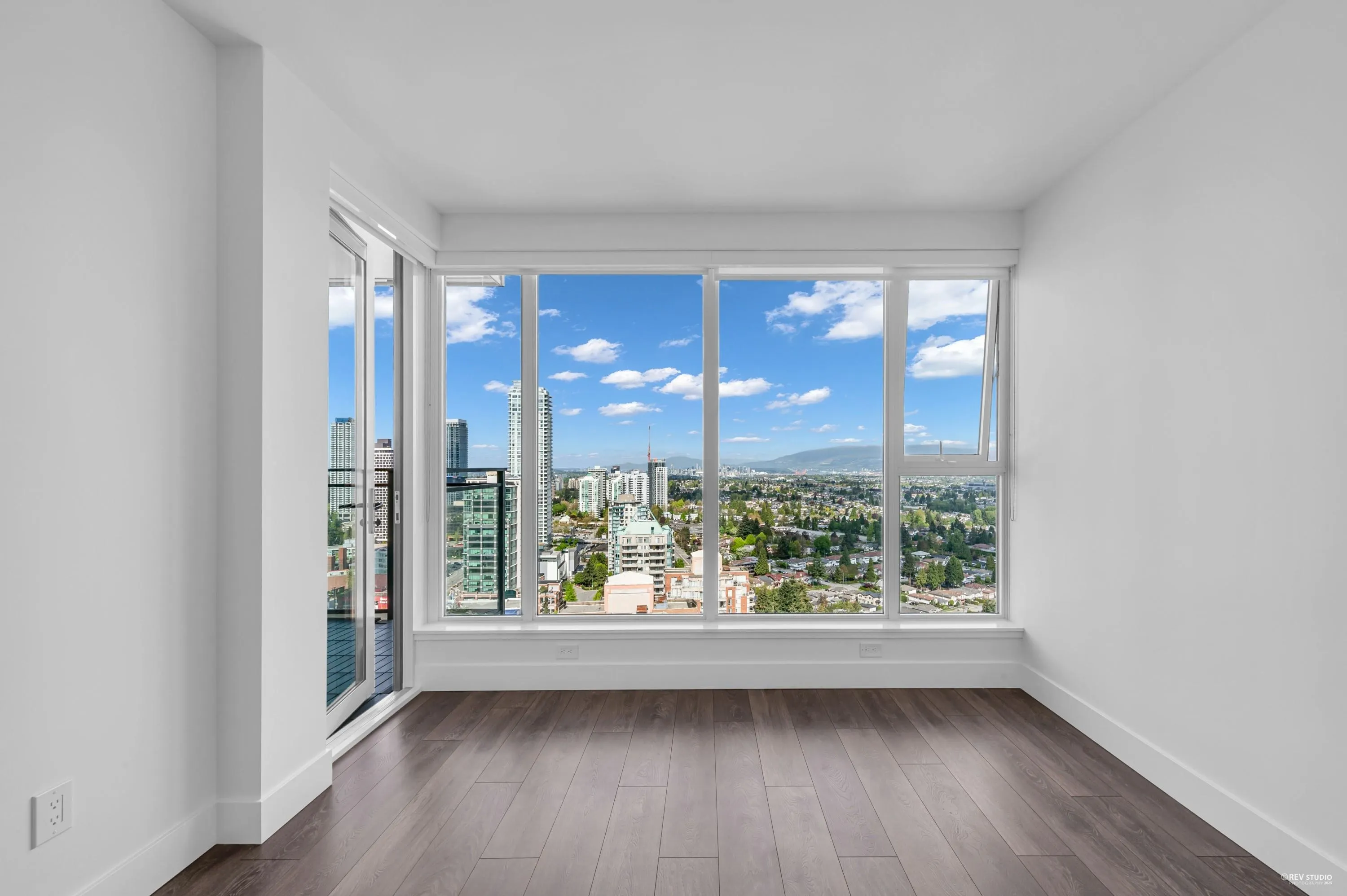 2707 4711 Hazel Street