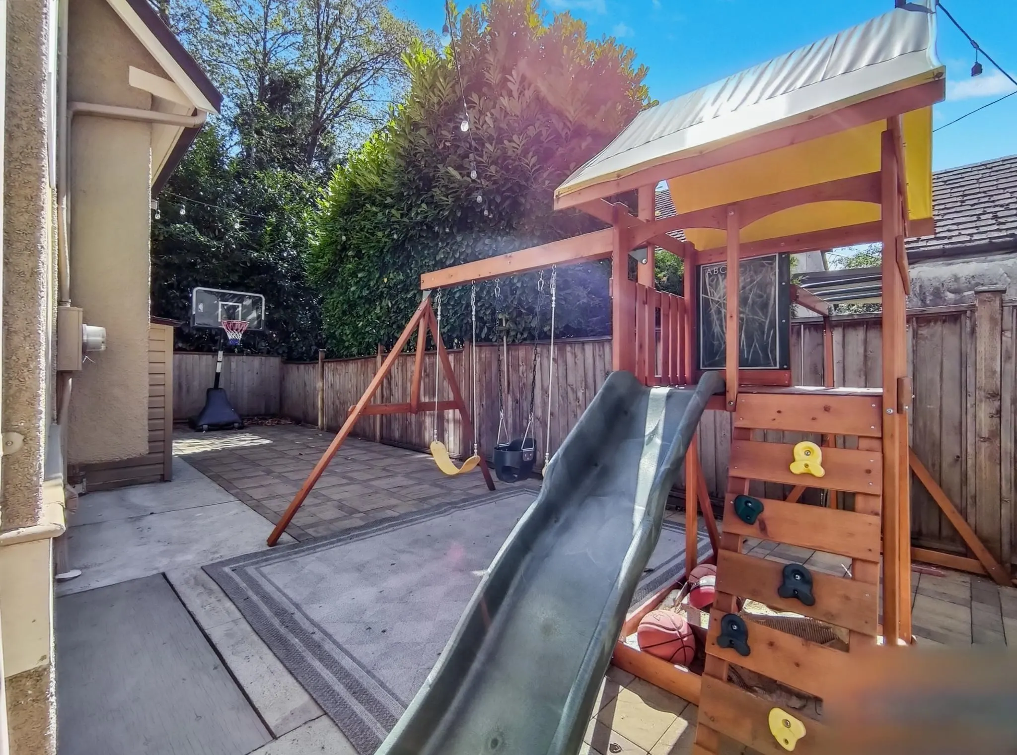 3521 W 39th Avenue