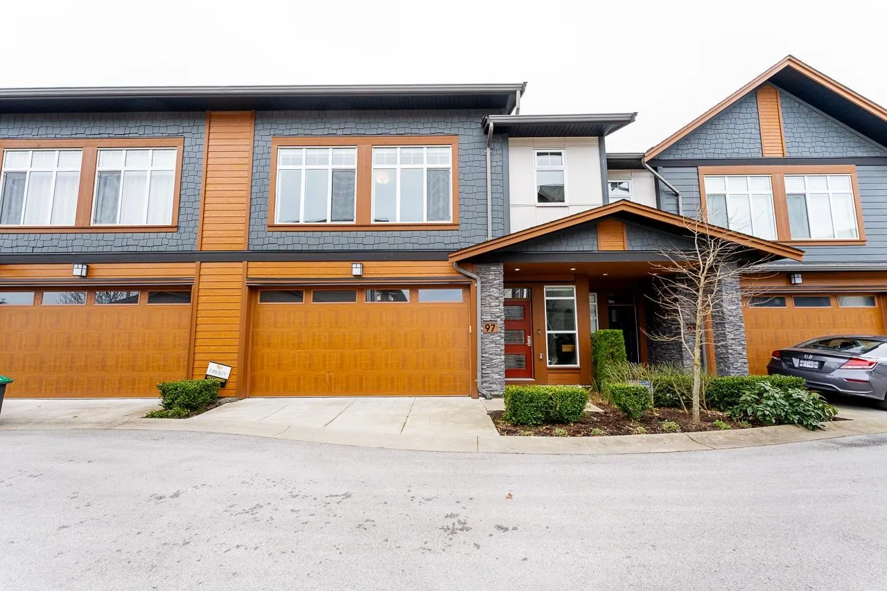 97 17033 Fraser Highway