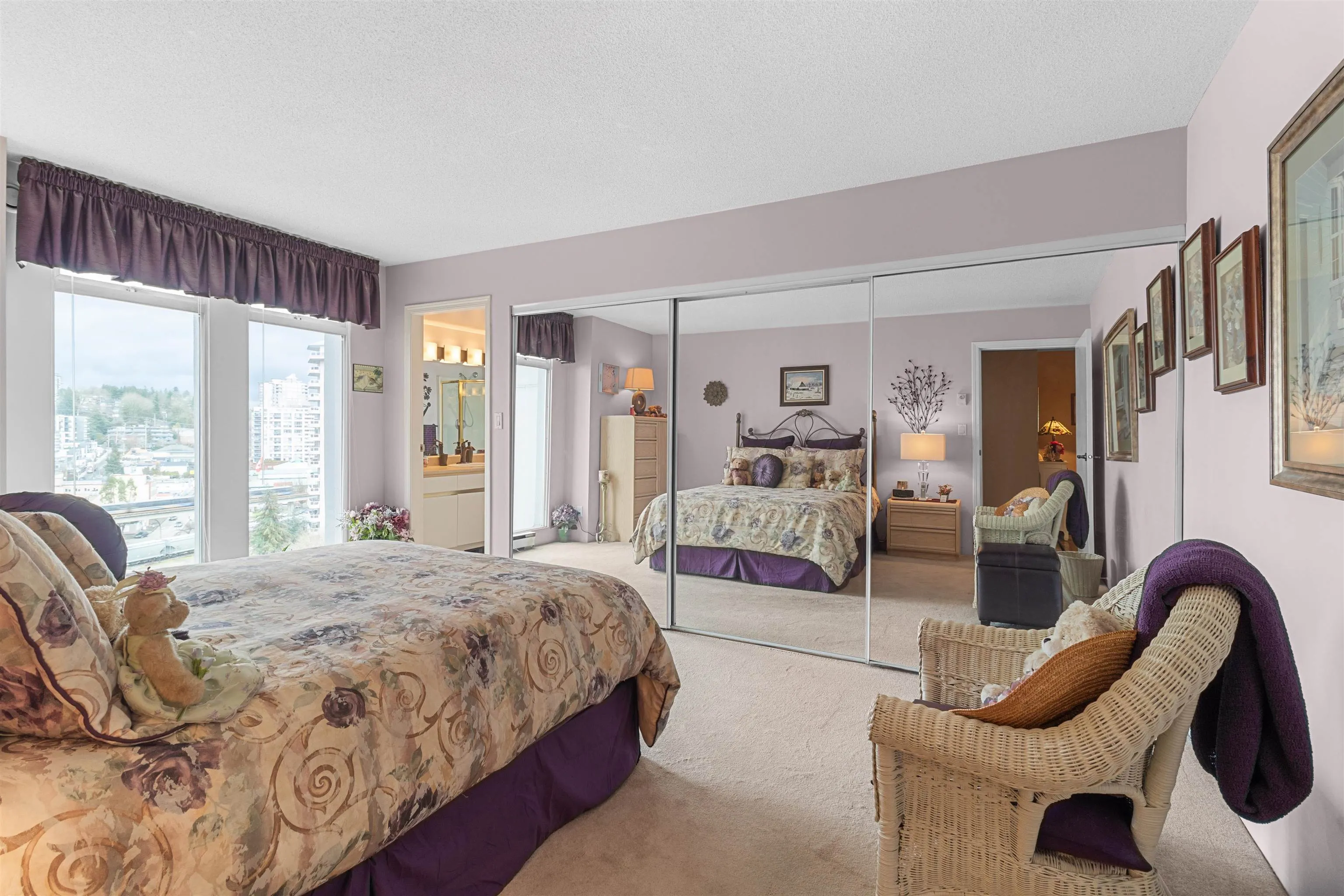 1101 8 Laguna Court