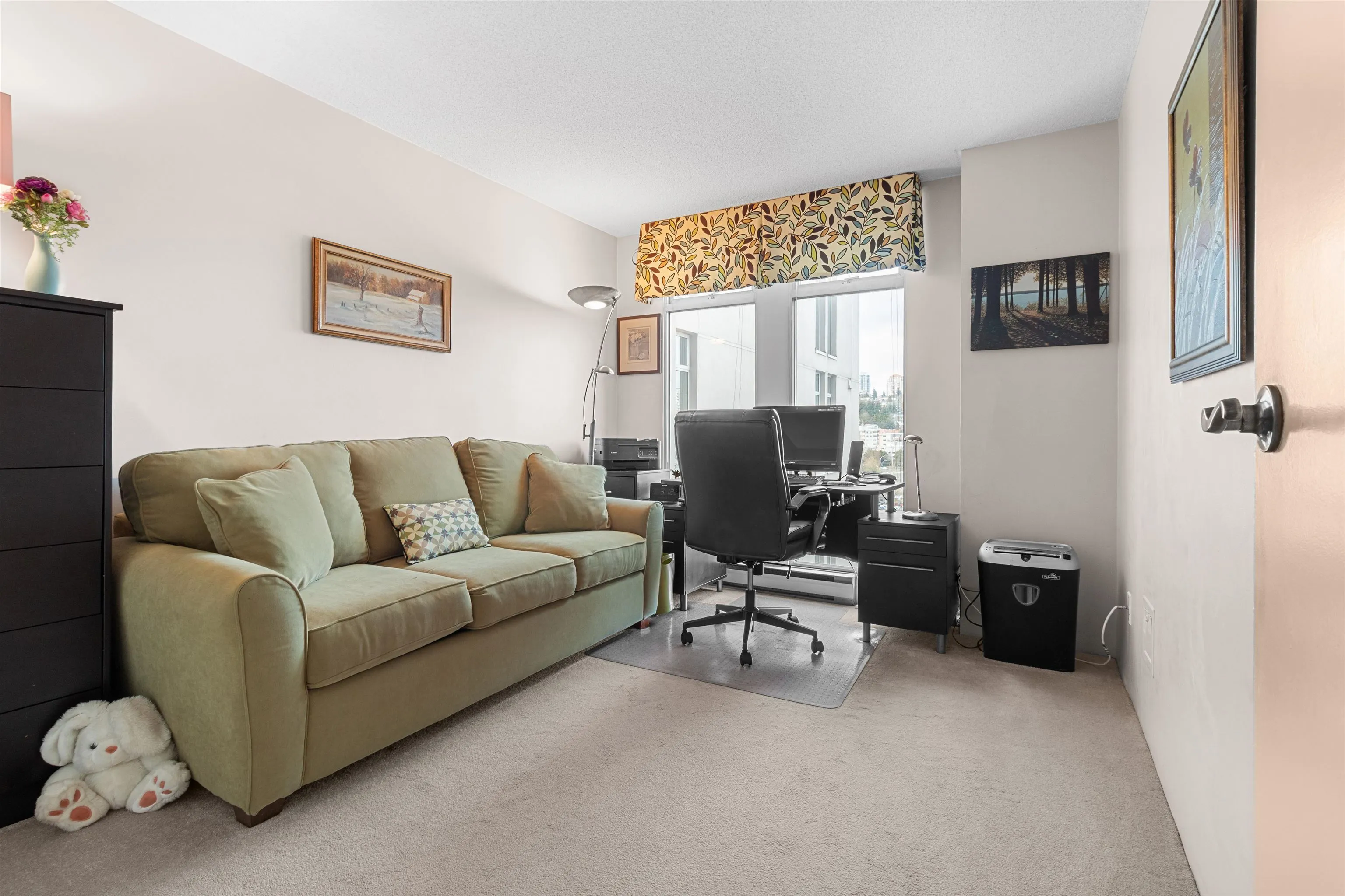 1101 8 Laguna Court