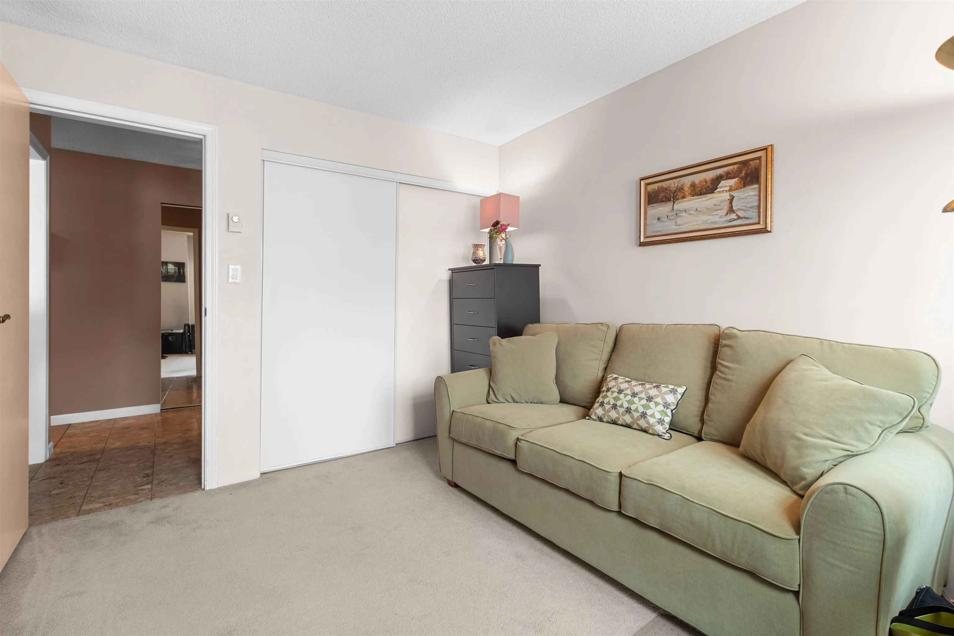 1101 8 Laguna Court