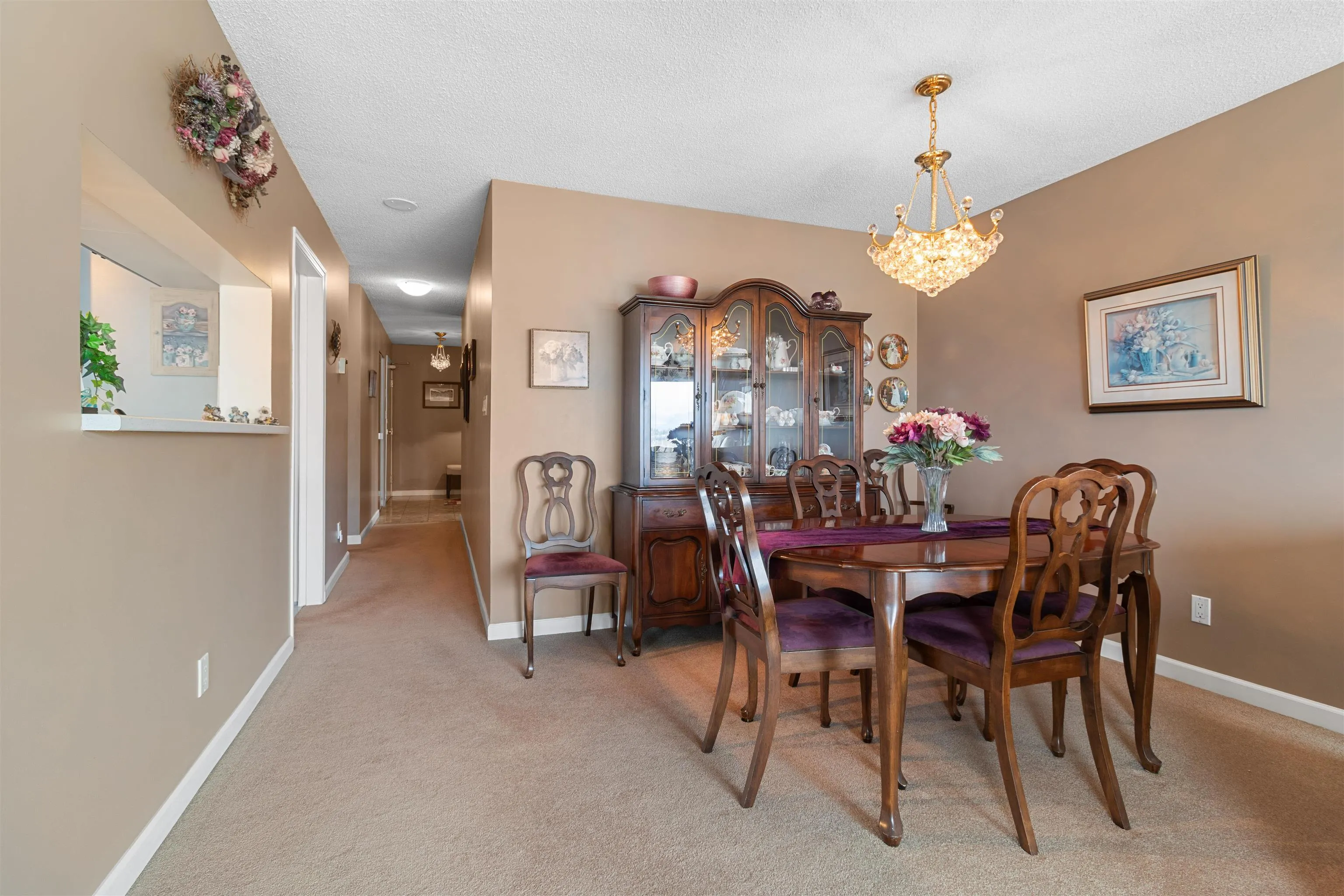 1101 8 Laguna Court