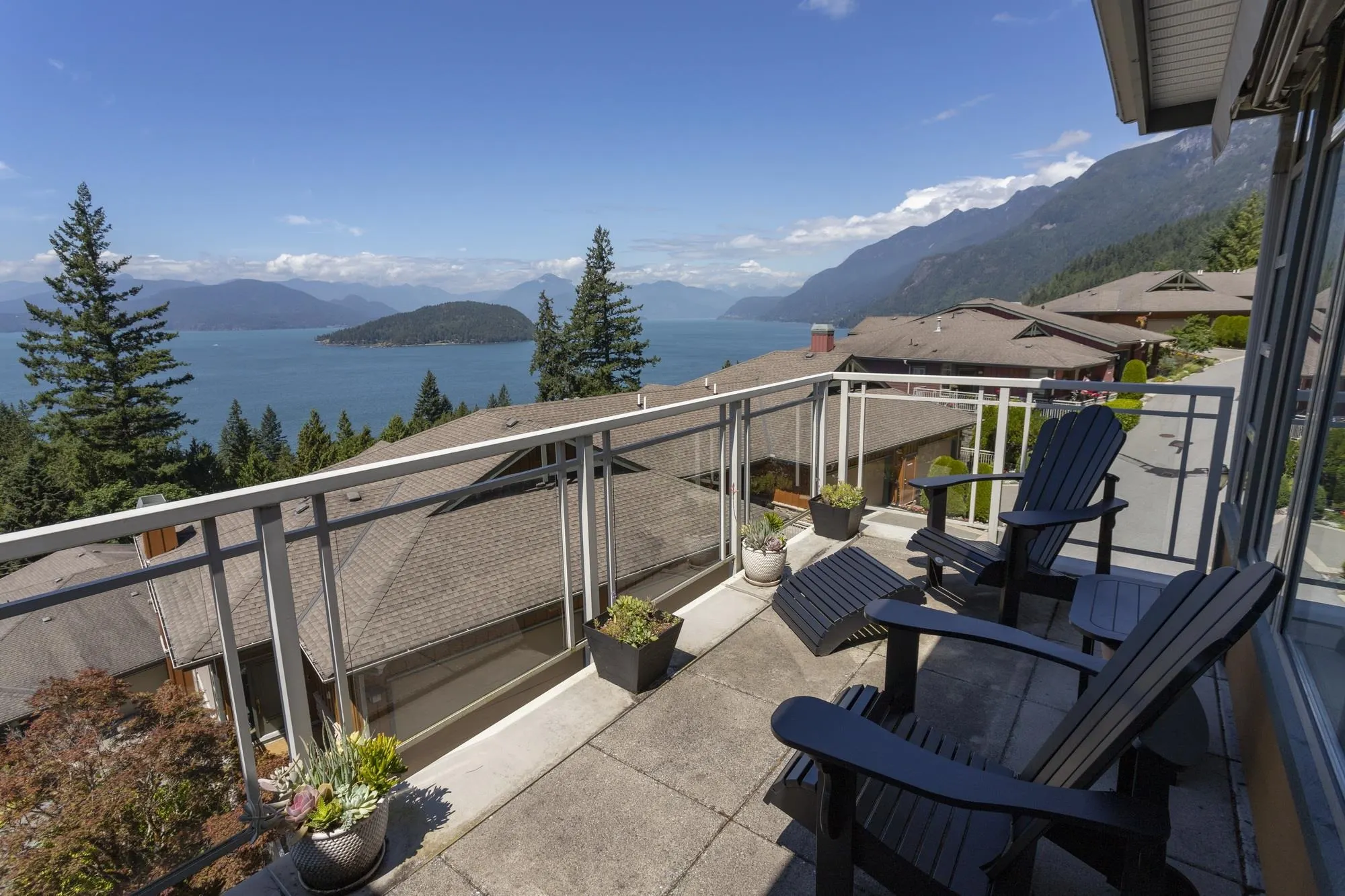 8601 Seascape Place